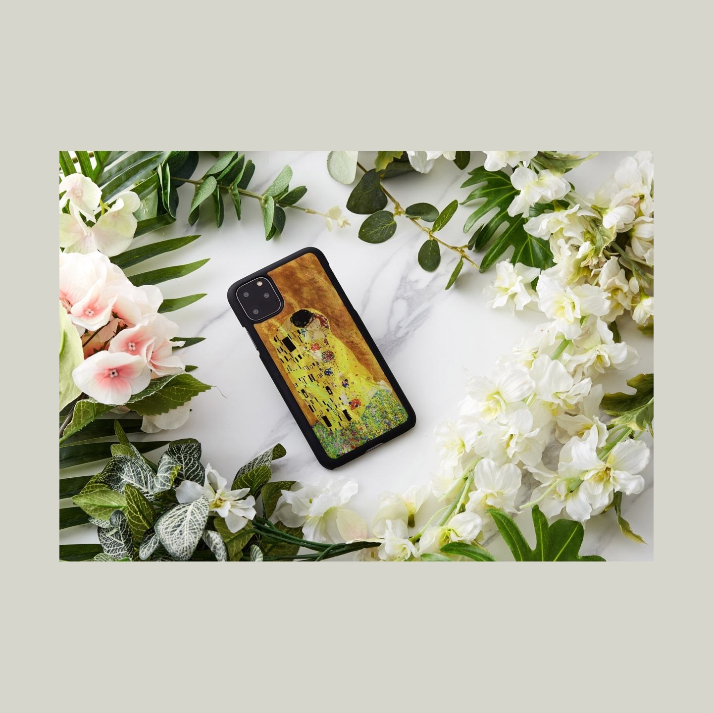 Ikins SmartPhone case iPhone 11 Pro Max kiss black