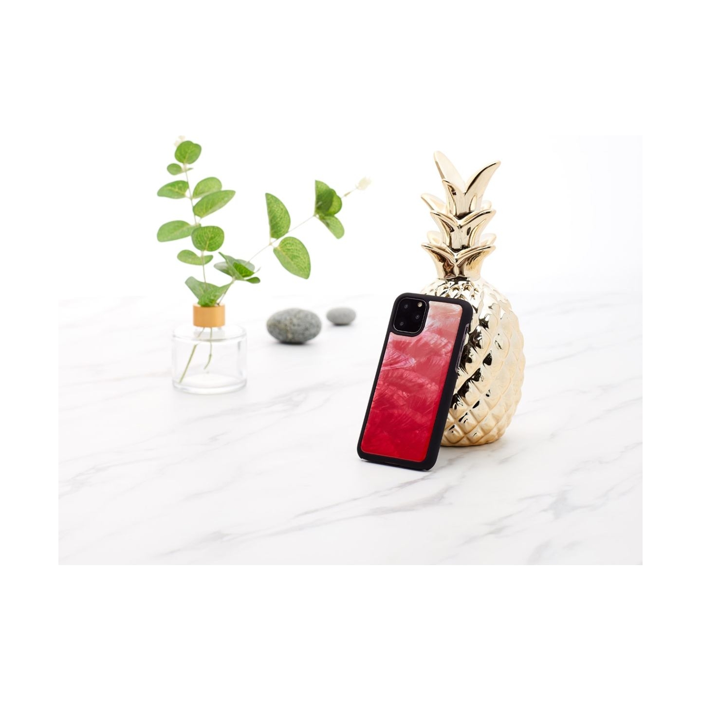 Ikins SmartPhone case iPhone 11 Pro pink lake black