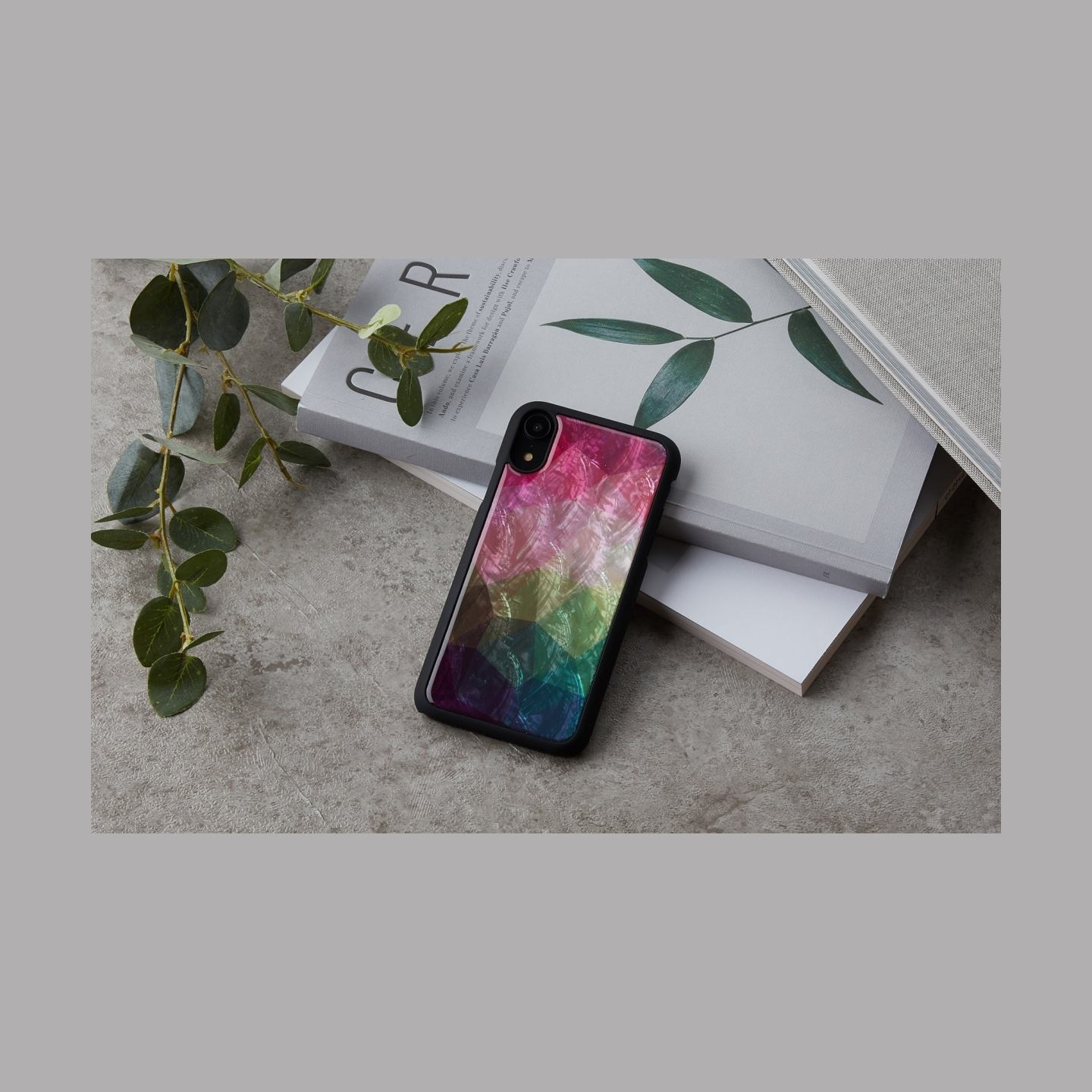 Ikins SmartPhone case iPhone XR water flower black