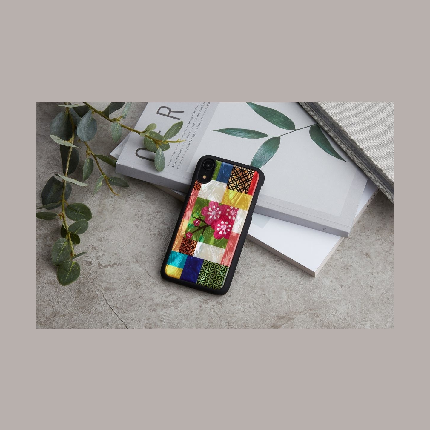 Ikins SmartPhone case iPhone XR cherry blossom black