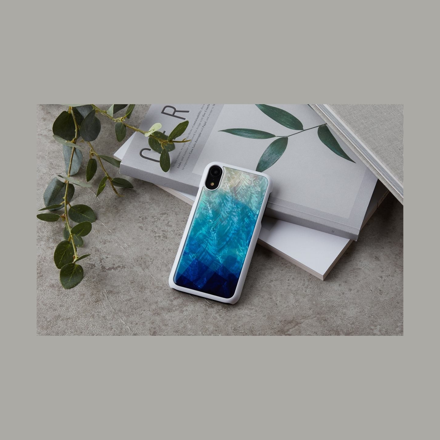 Ikins SmartPhone case iPhone XR blue lake white