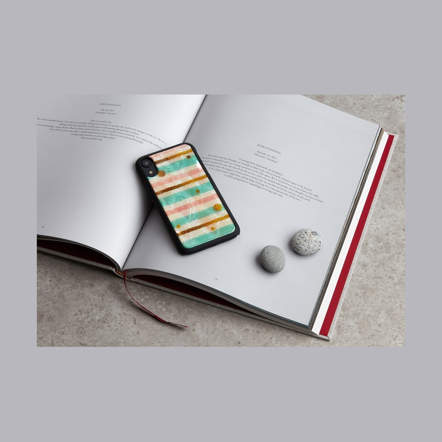 Ikins SmartPhone case iPhone XR pop mint black