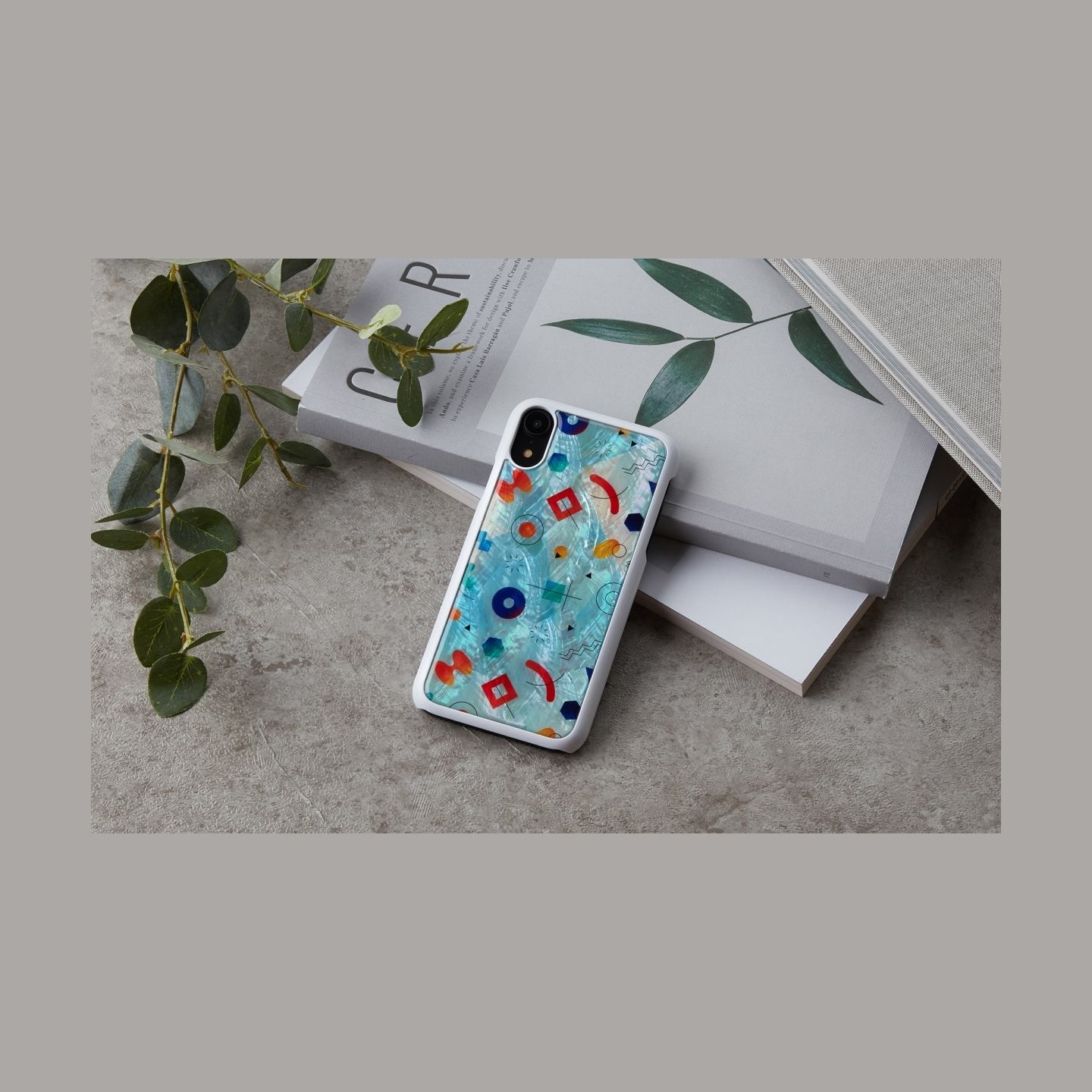 Ikins SmartPhone case iPhone XR poppin rock white