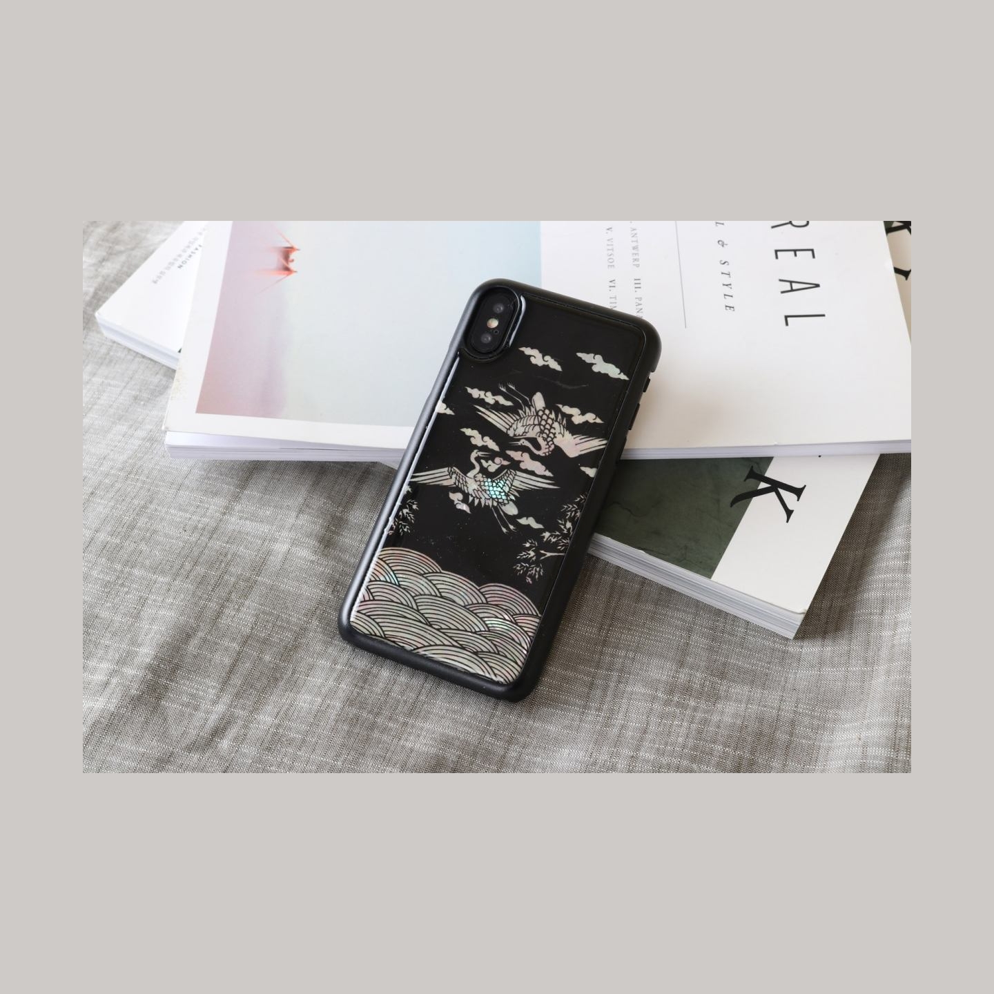 Ikins SmartPhone case iPhone XS/S crane black