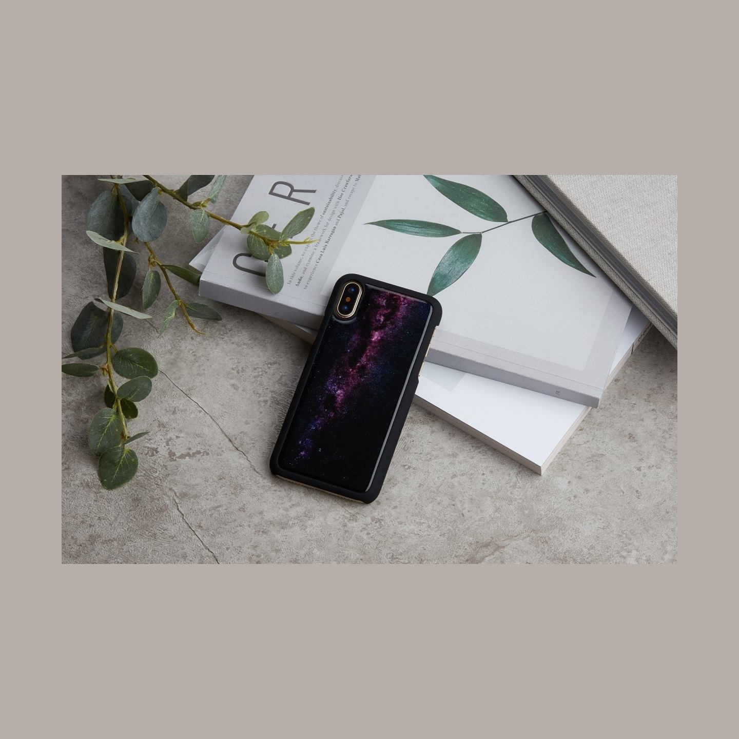 Ikins SmartPhone case iPhone XS/S milky way black