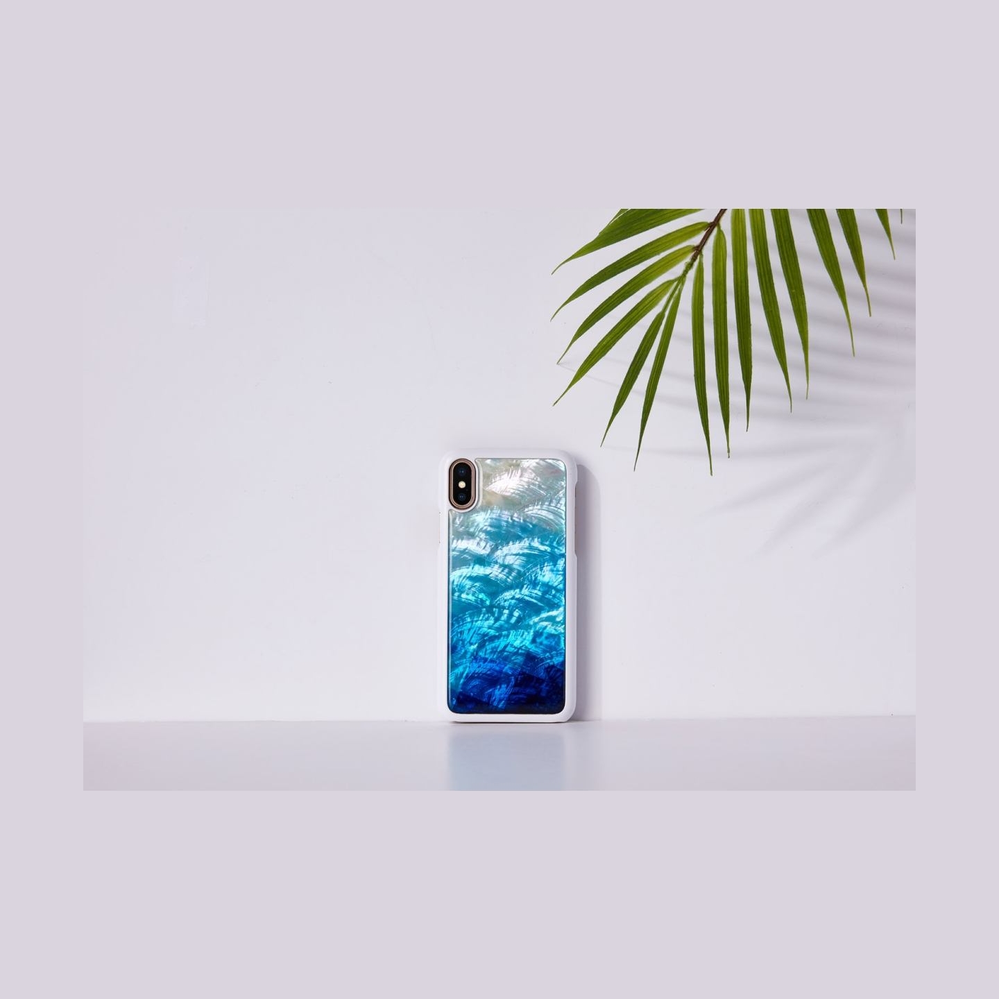 Ikins SmartPhone case iPhone XS/S blue lake white
