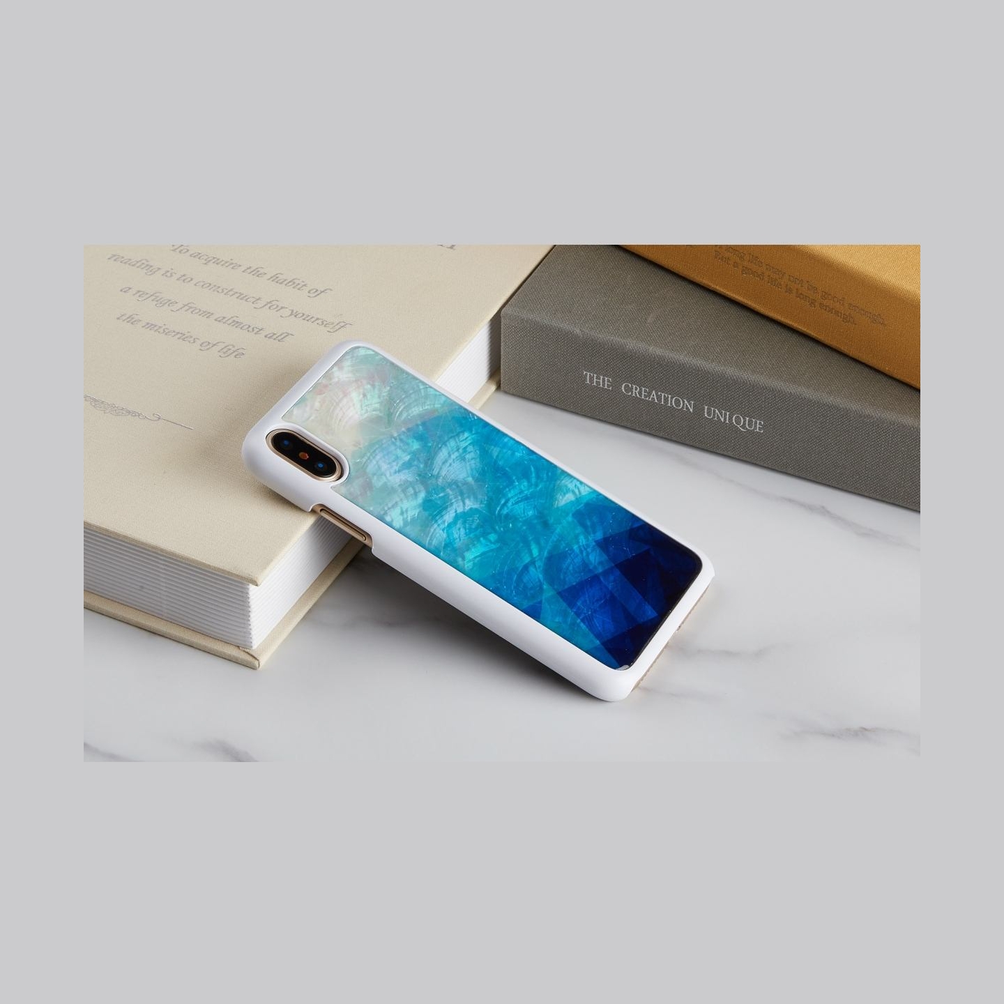 Ikins SmartPhone case iPhone XS/S blue lake white