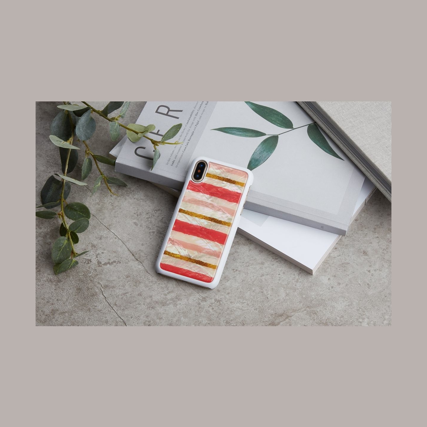 Ikins SmartPhone case iPhone XS/S short cake white