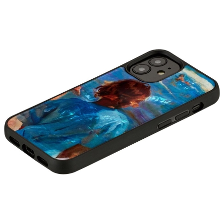 Ikins case for Apple iPhone 12 mini children on the beach