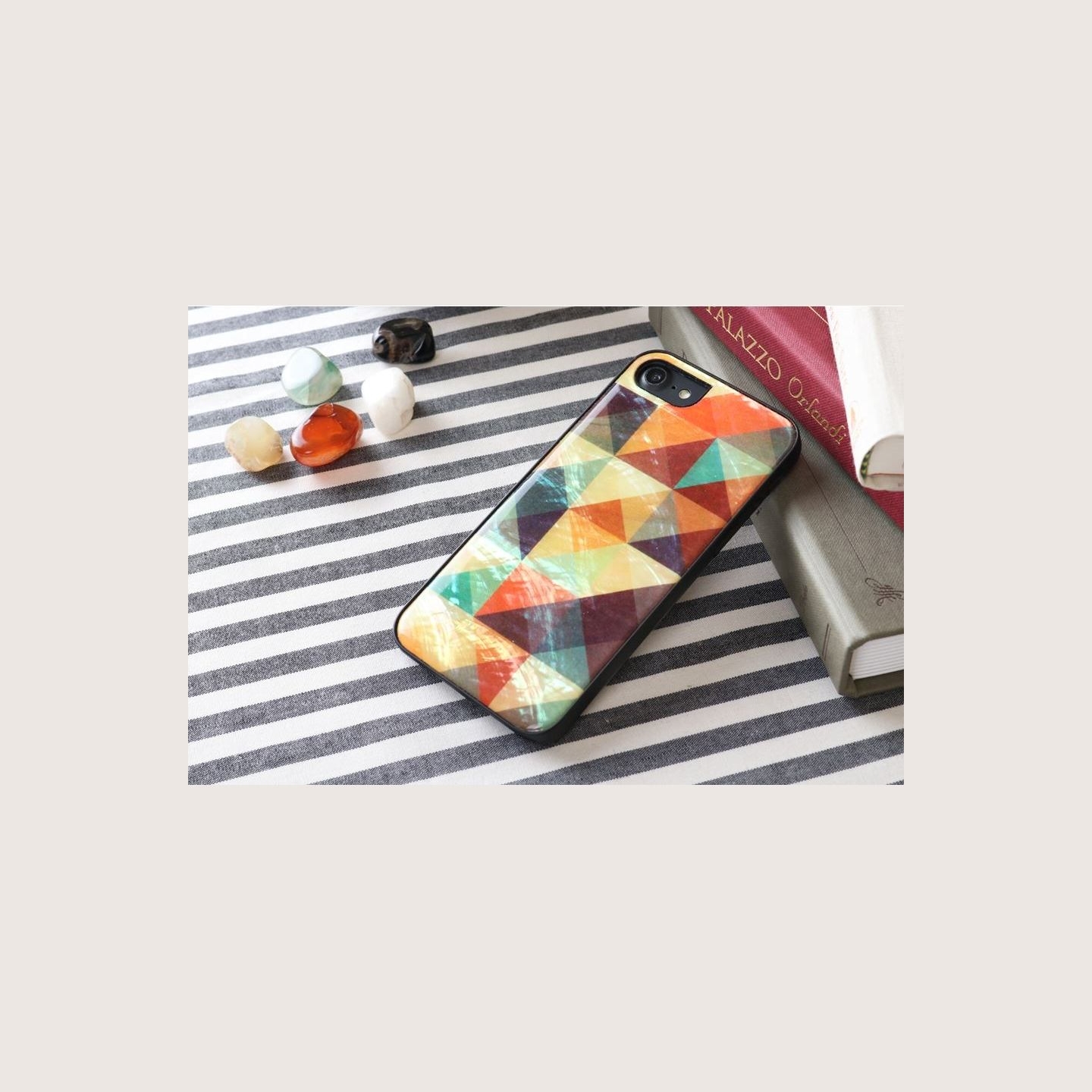 Ikins case for Apple iPhone 8/7 mosaic black