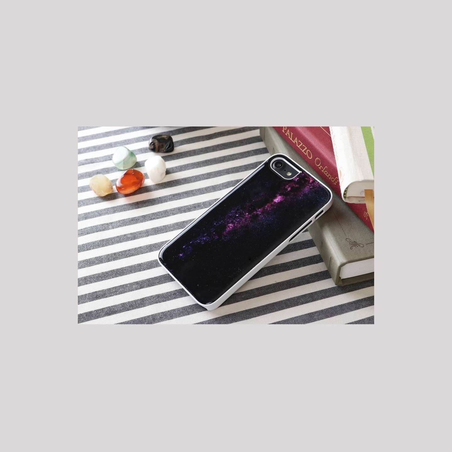 Ikins case for Apple iPhone 8/7 milky way white