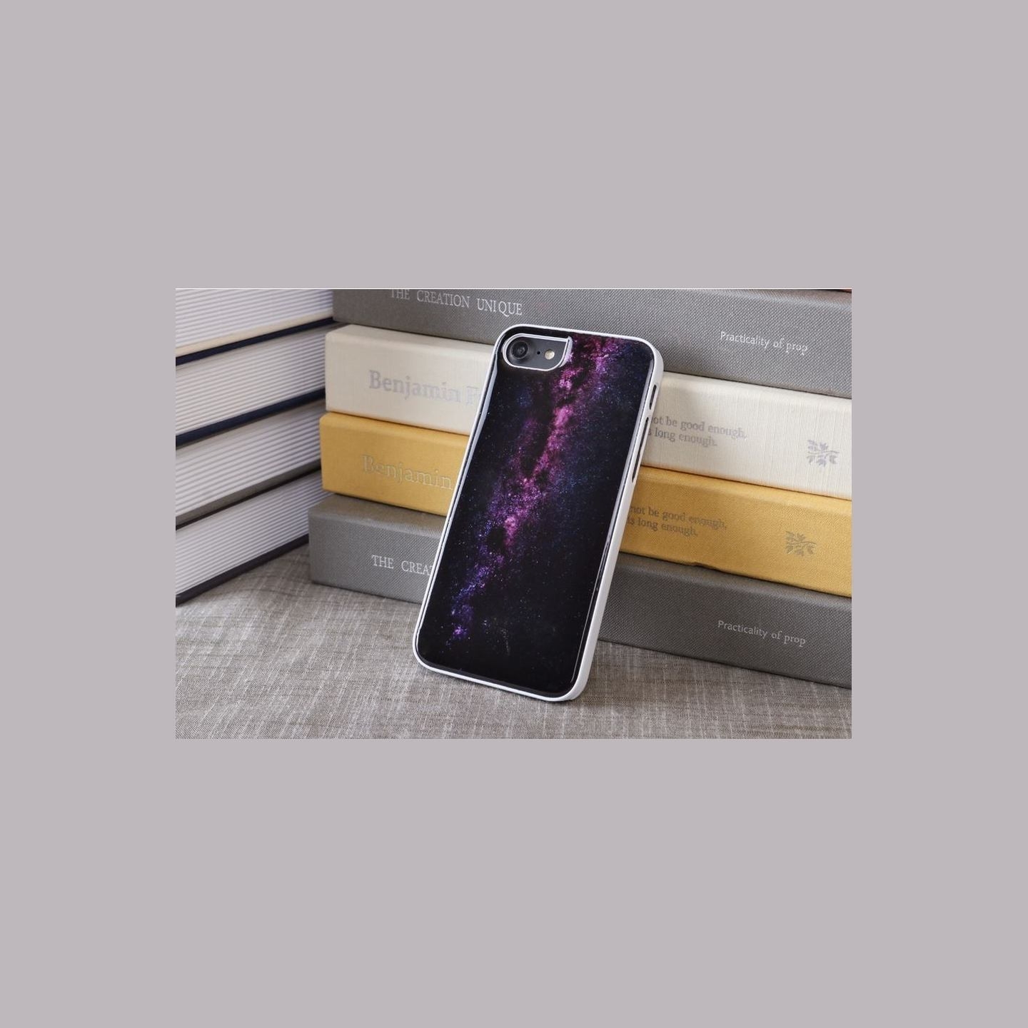Ikins case for Apple iPhone 8/7 milky way white