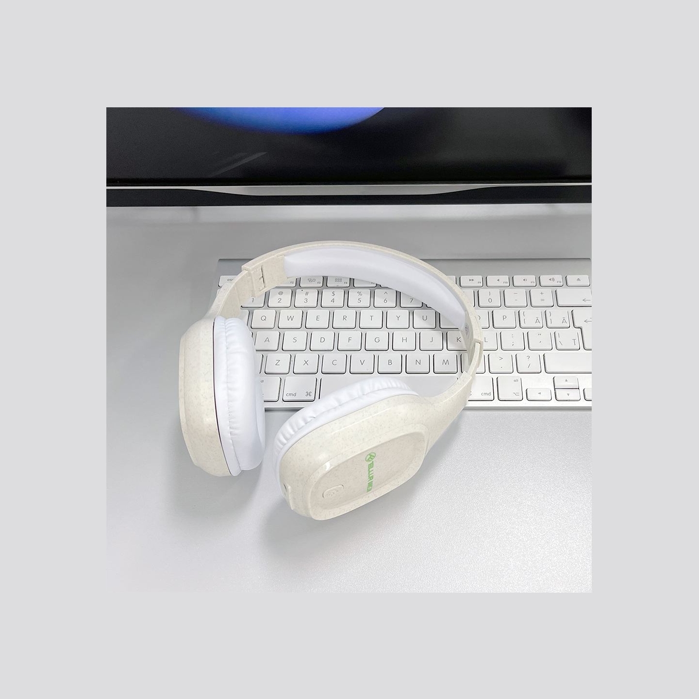 Tellur Green Bluetooth Over-Ear Headphones Pulse Foldable Cream