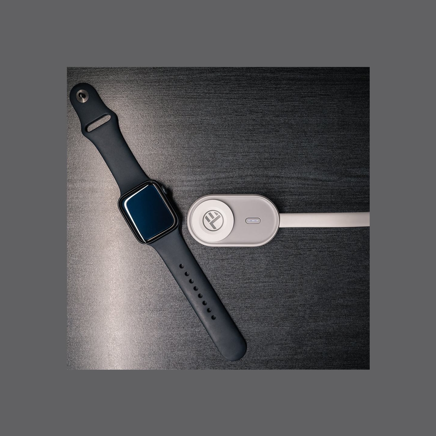 Tellur wireless powerbank charger compatible with Apple watches 1200mAh