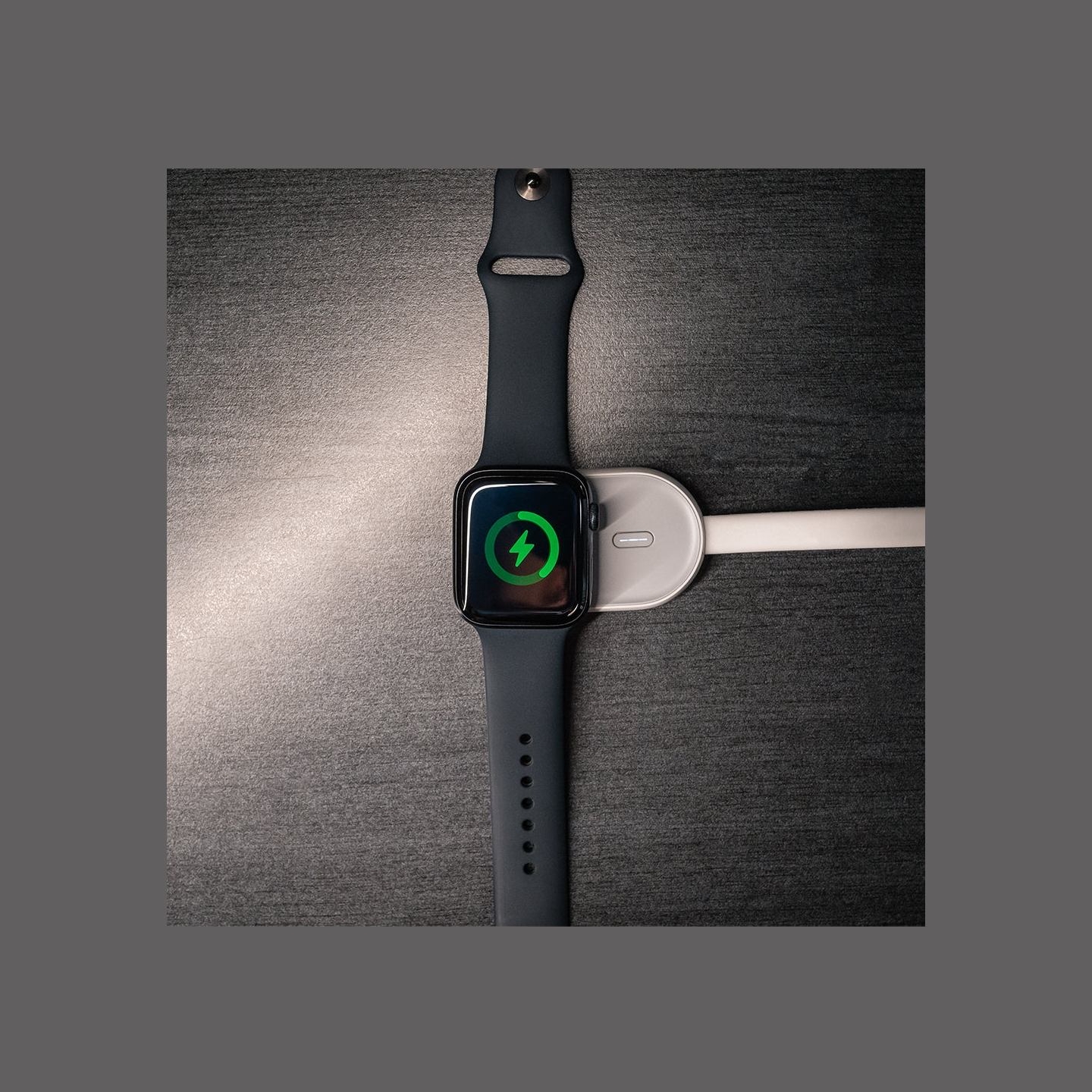 Tellur wireless powerbank charger compatible with Apple watches 1200mAh