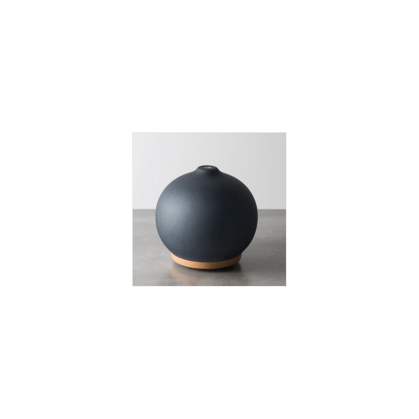 Ellia ARM-770SO-WW Adore Ultrasonic Essential Oil Diffuser