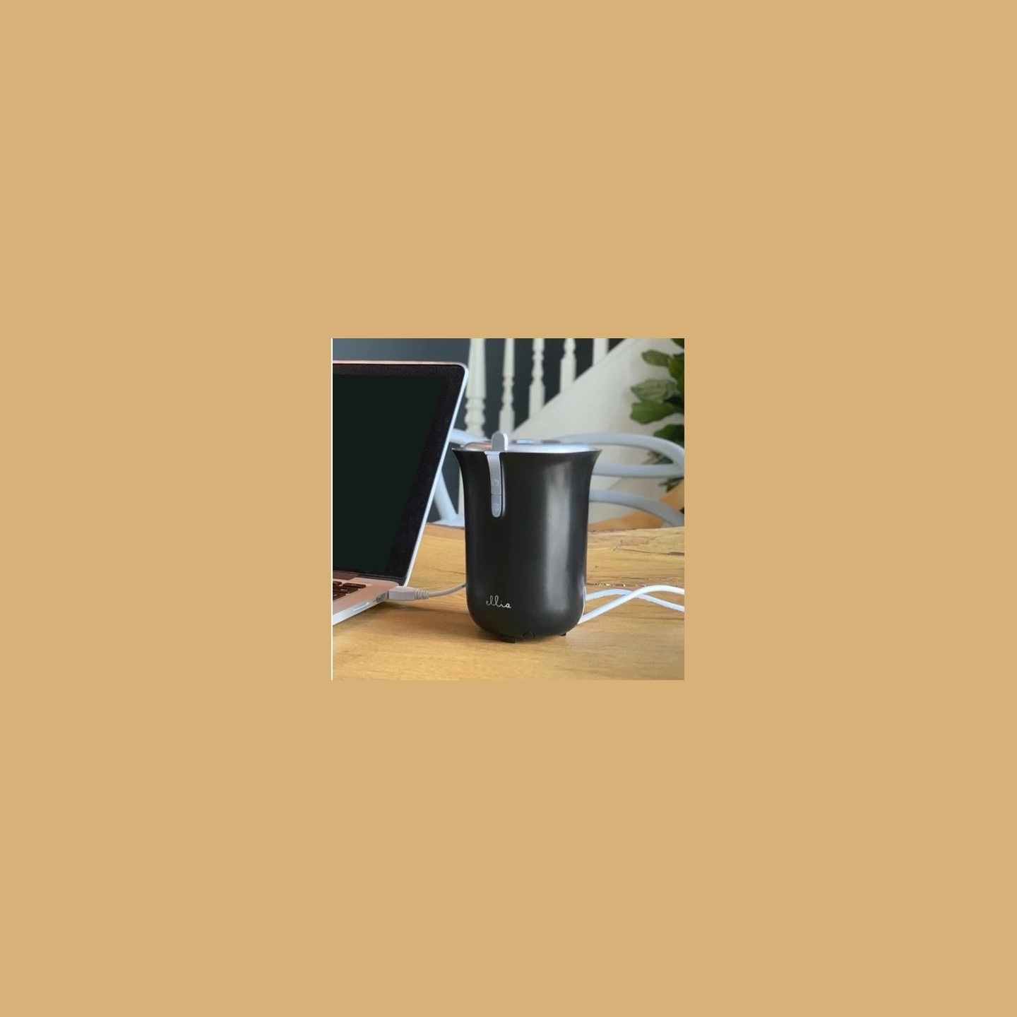 Ellia ARM-285BLK-WW Portable Ultrasonic Aromal Diffuser