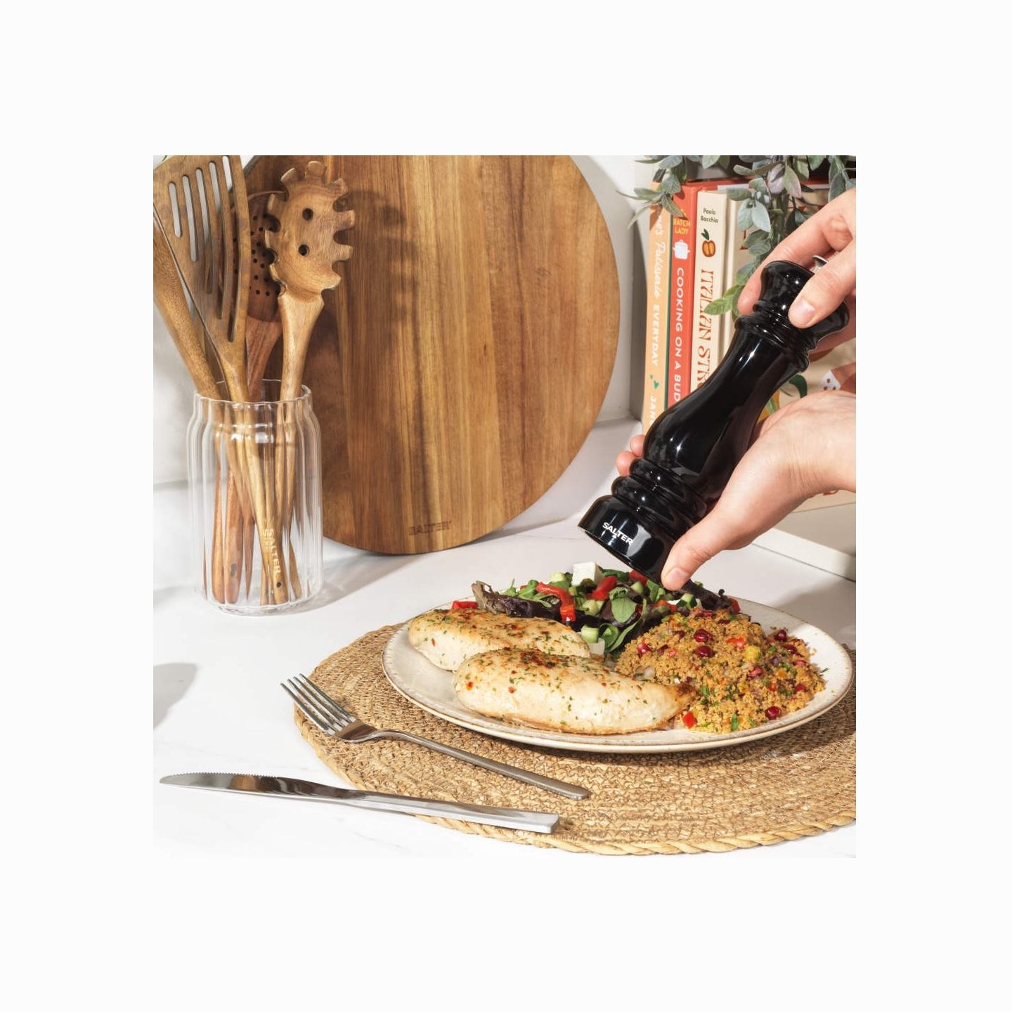 Salter BW13676EU7 Chester Salt & Pepper Mill Black