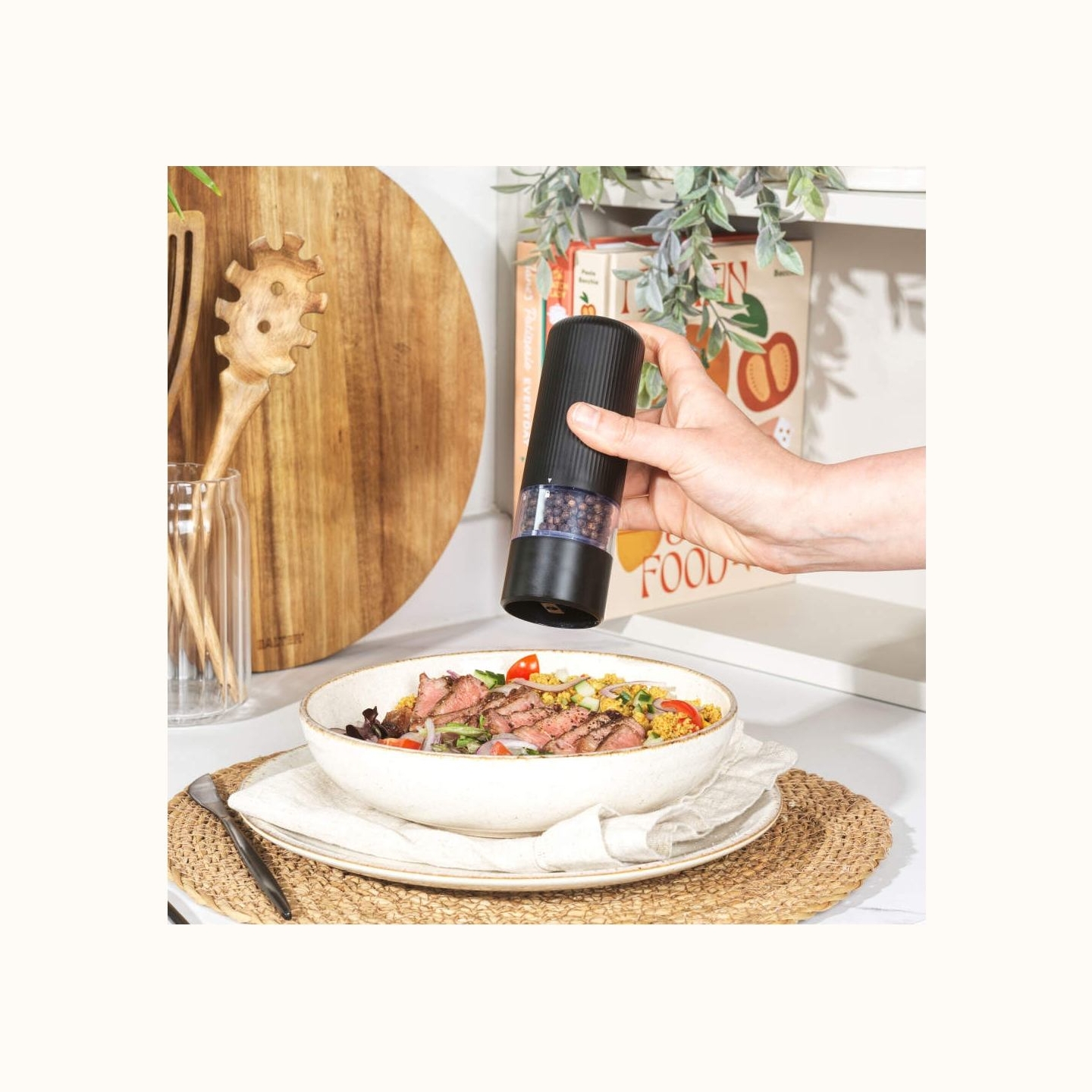 Salter BW12958EU7 Clarence Electric Salt & Pepper Mill Black
