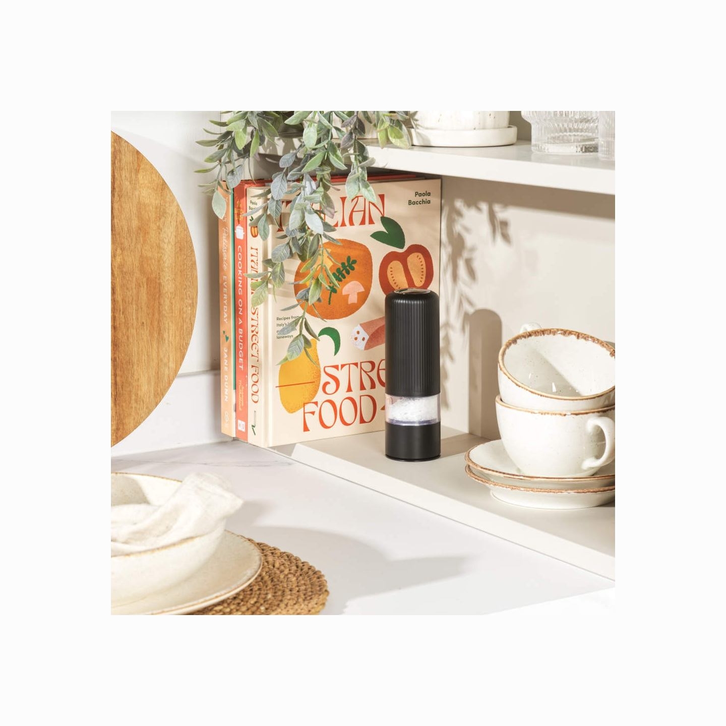 Salter BW12958EU7 Clarence Electric Salt & Pepper Mill Black