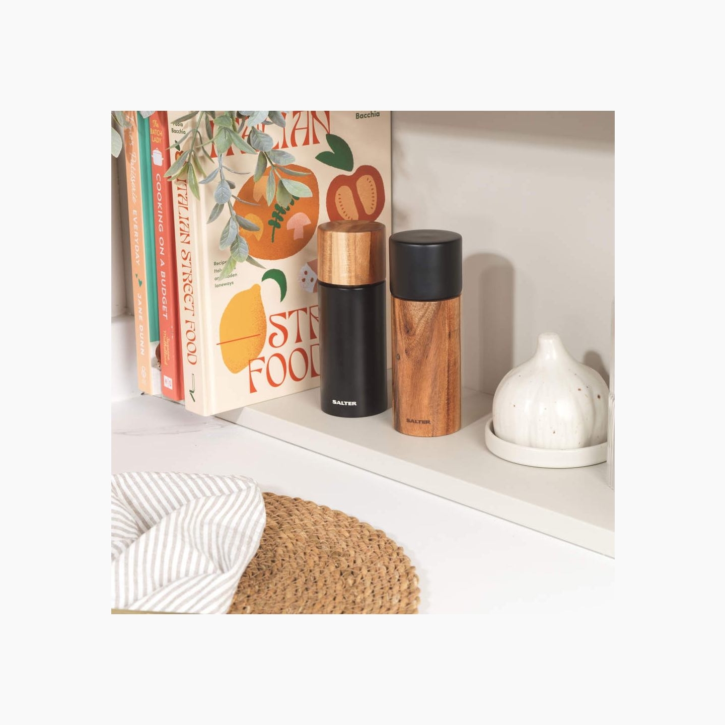 Salter BW12068EU7 Toronto Salt & Pepper Mills Black
