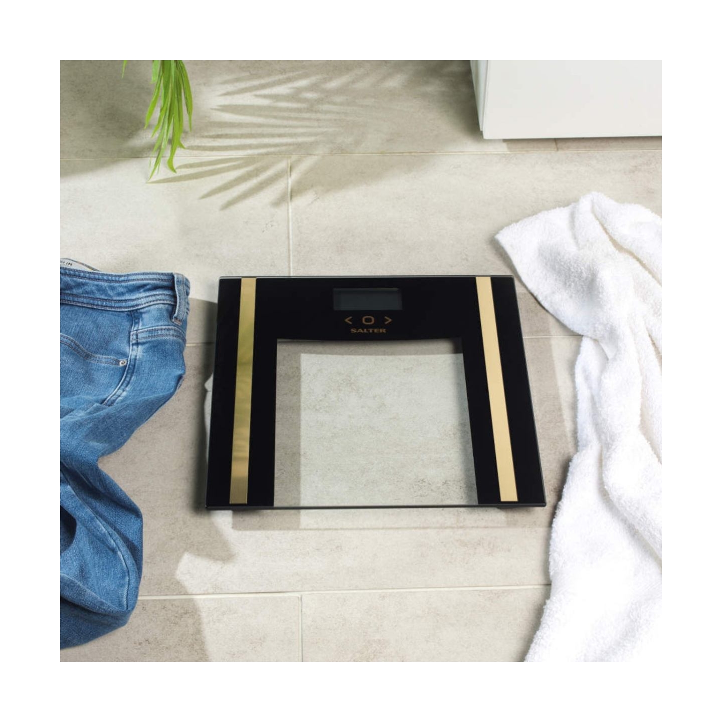 Salter SA00550BGCFAS Glass Analyser Bathroom Scale Black/Gold