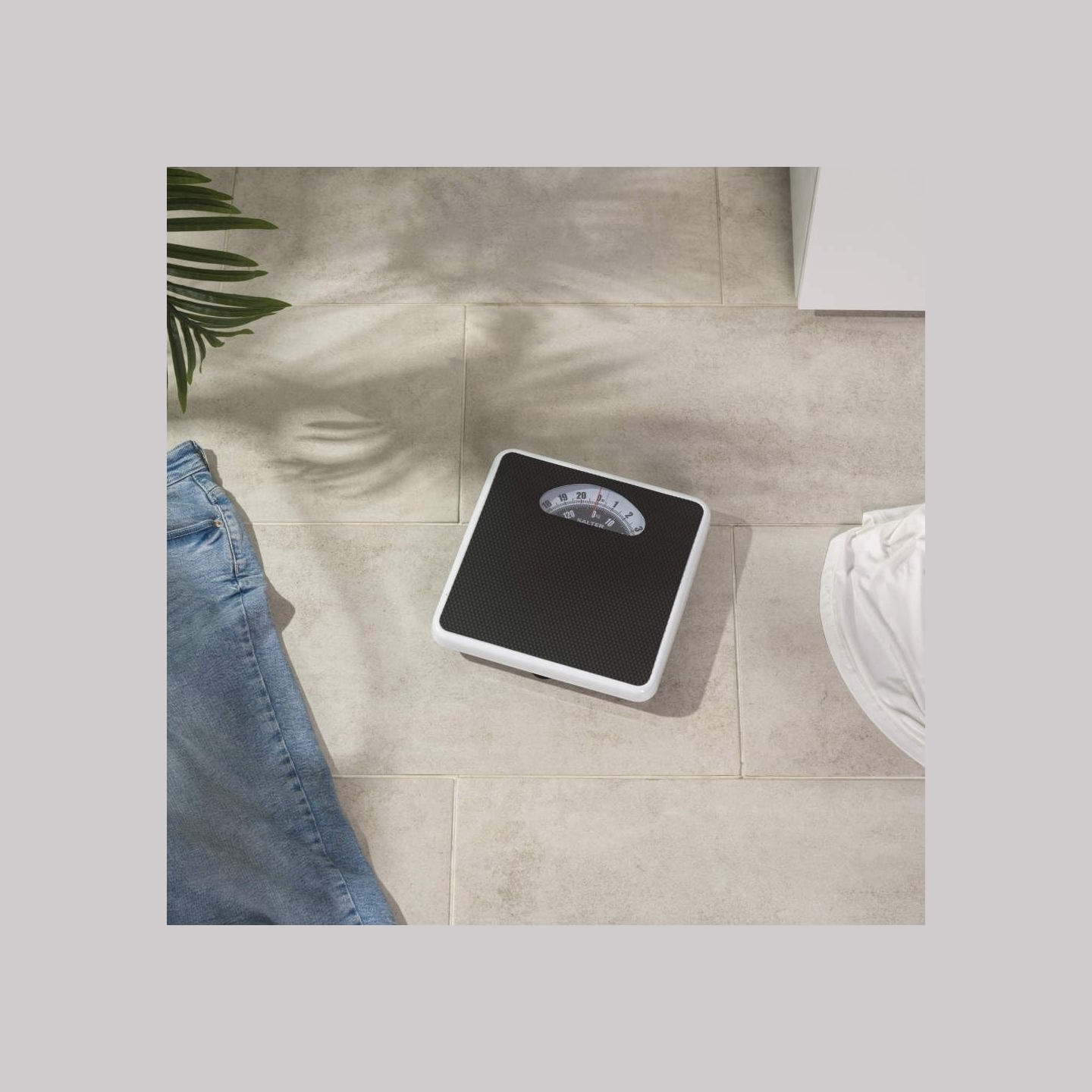 Salter SA00700BWFEU12 Large Dial Mechanical Scale, Black/White