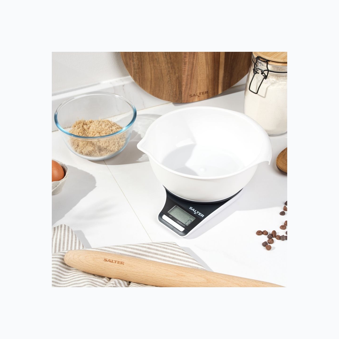 Salter 1089 BCFEU12 Electronic Jug Scale Black/White