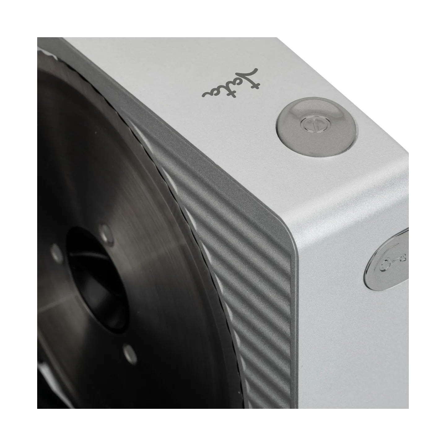Jata JECF1820