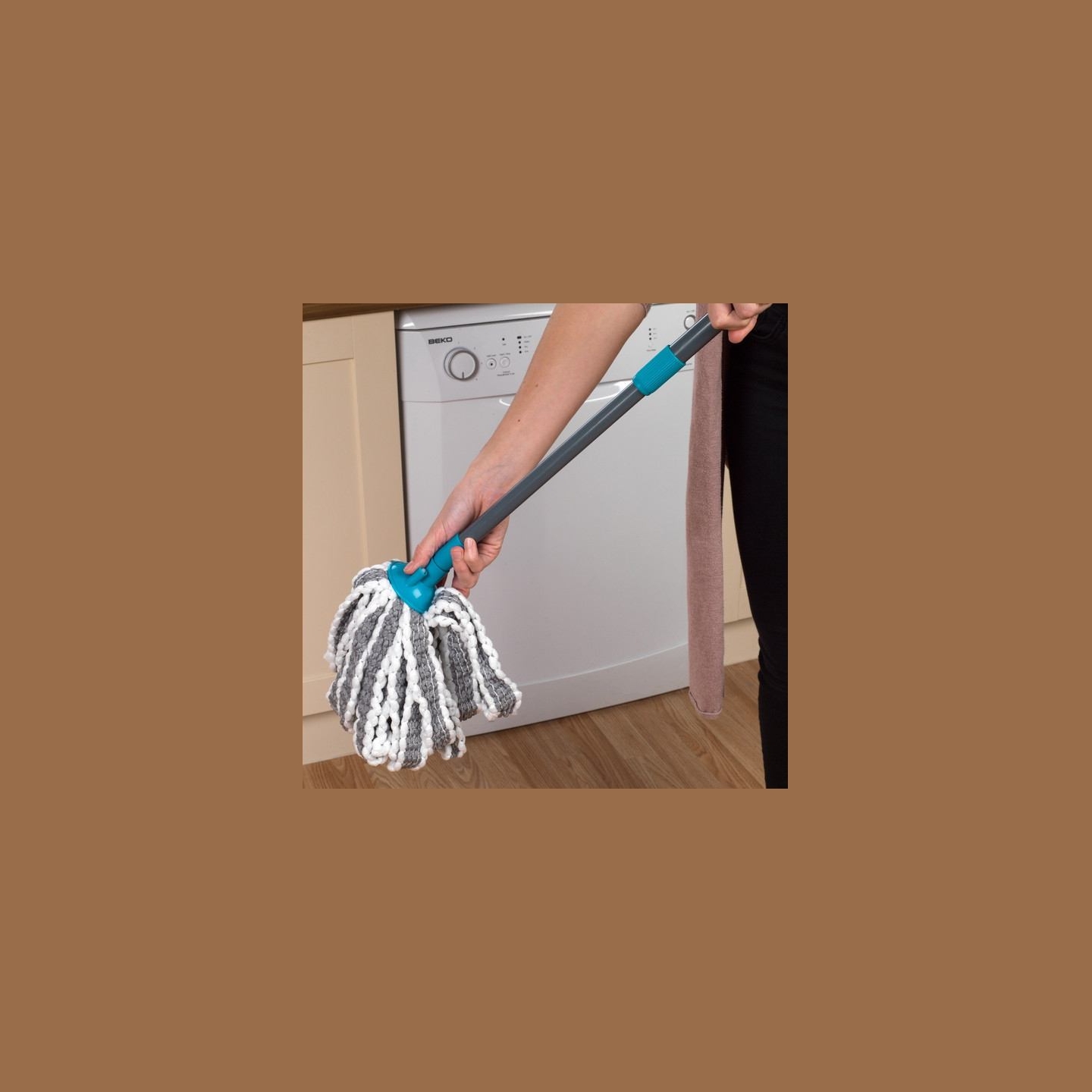 Beldray LA049179UFFEU7 Antibac telescopic mop and refill