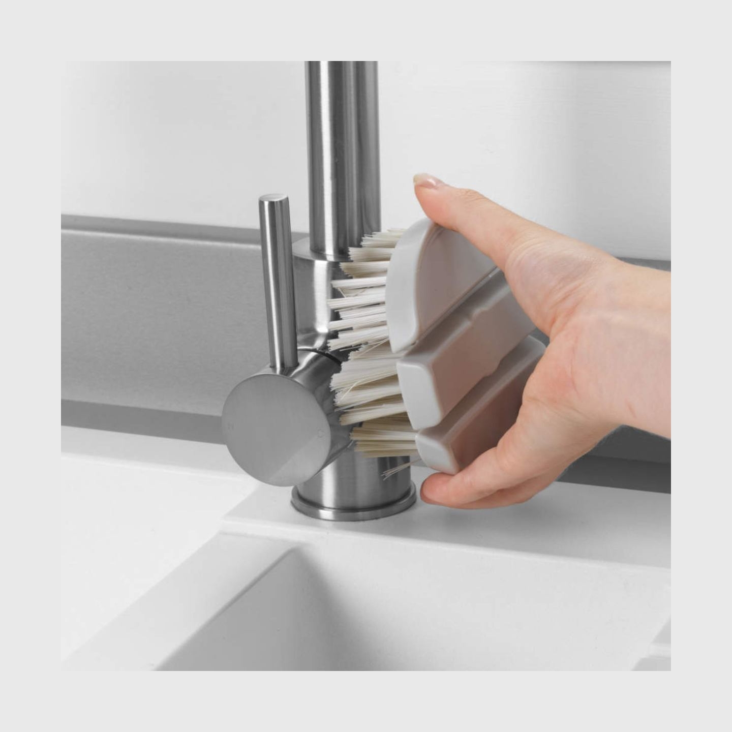 Beldray LA032784FEU7 Deep Clean Flexi Scrubbing Brush