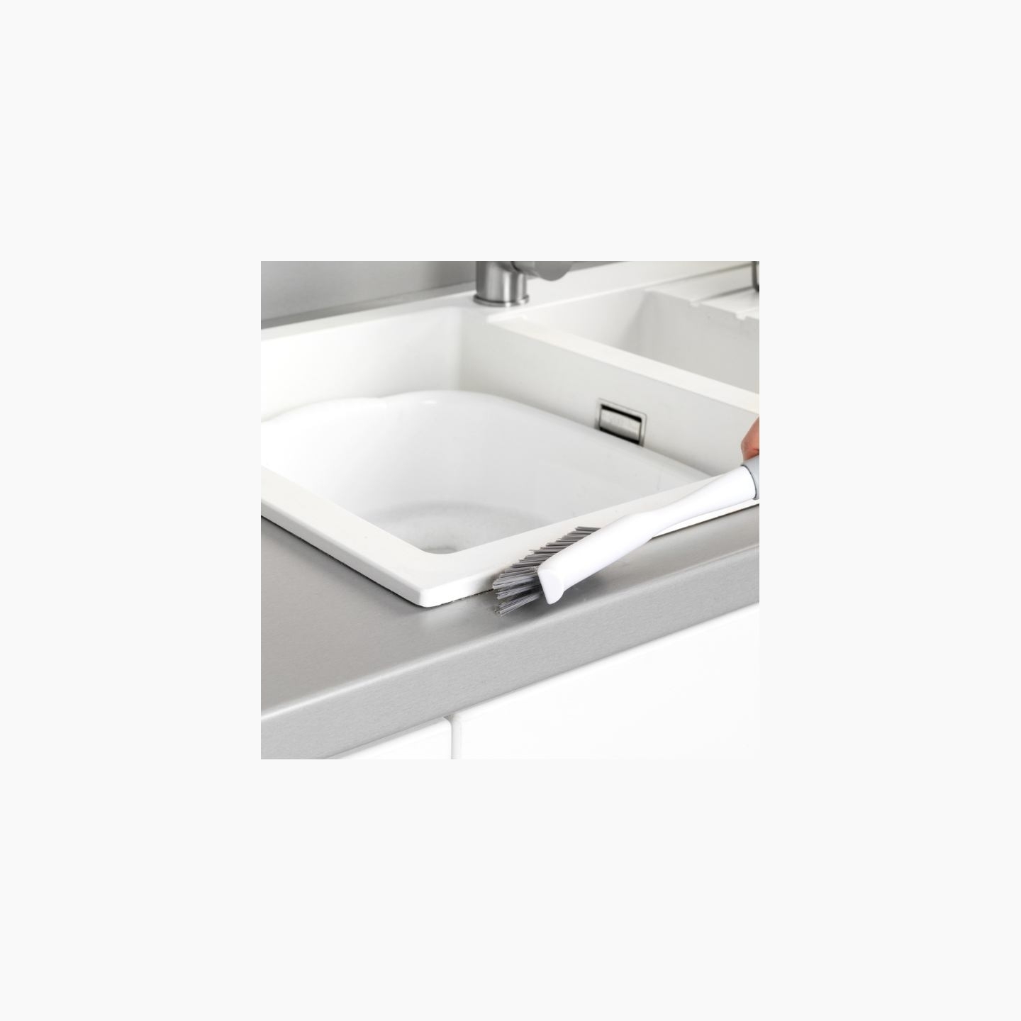 Beldray LA082572PEU7 Anti-bac Slim Dish Brush