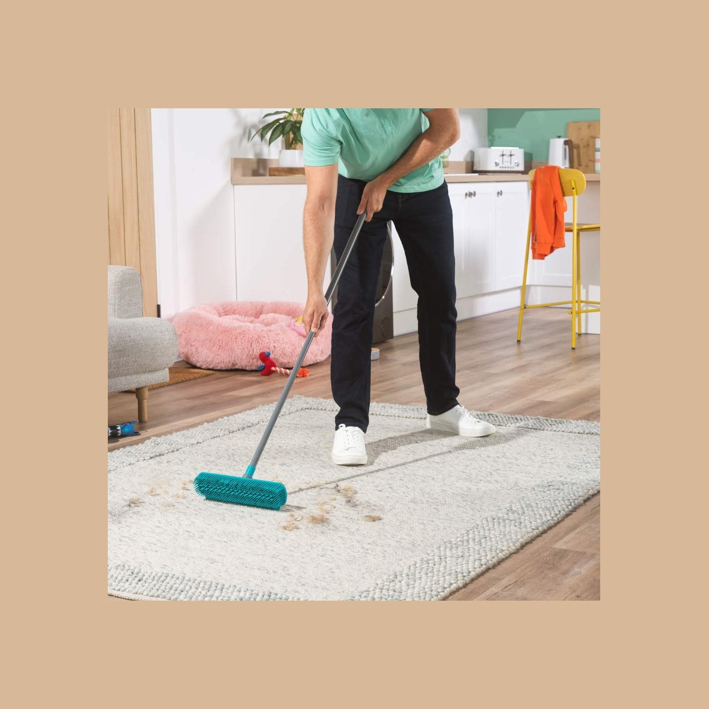 Beldray LA00000011UFEU7  Anti-Bac Dual Action Rubber Head Broom