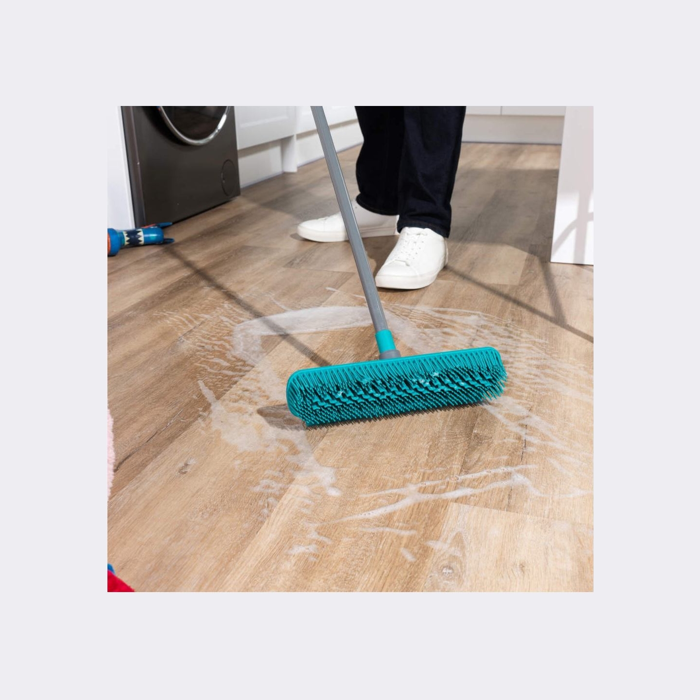 Beldray LA00000011UFEU7  Anti-Bac Dual Action Rubber Head Broom