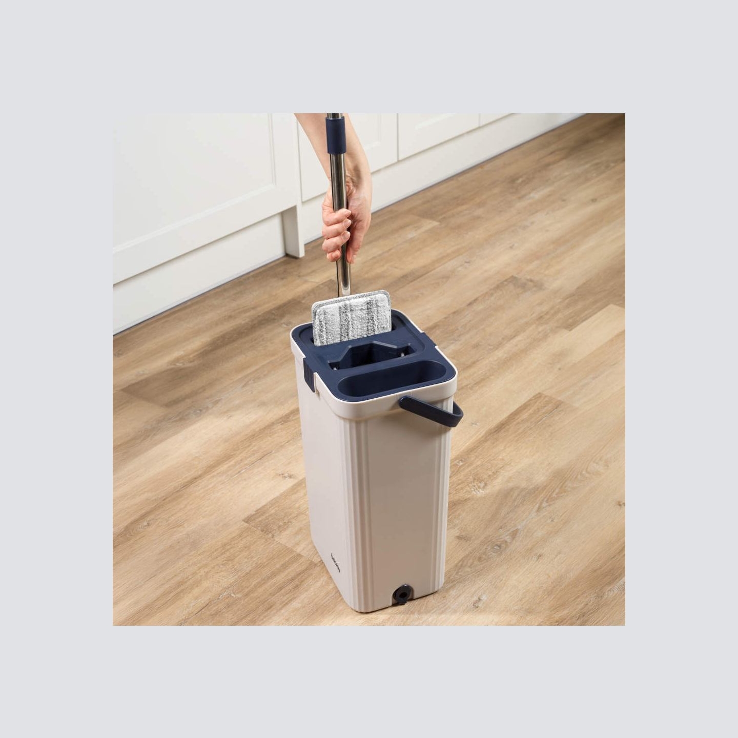 Beldray LA00000176EU7 Ultimate Flat Head Mop & Bucket