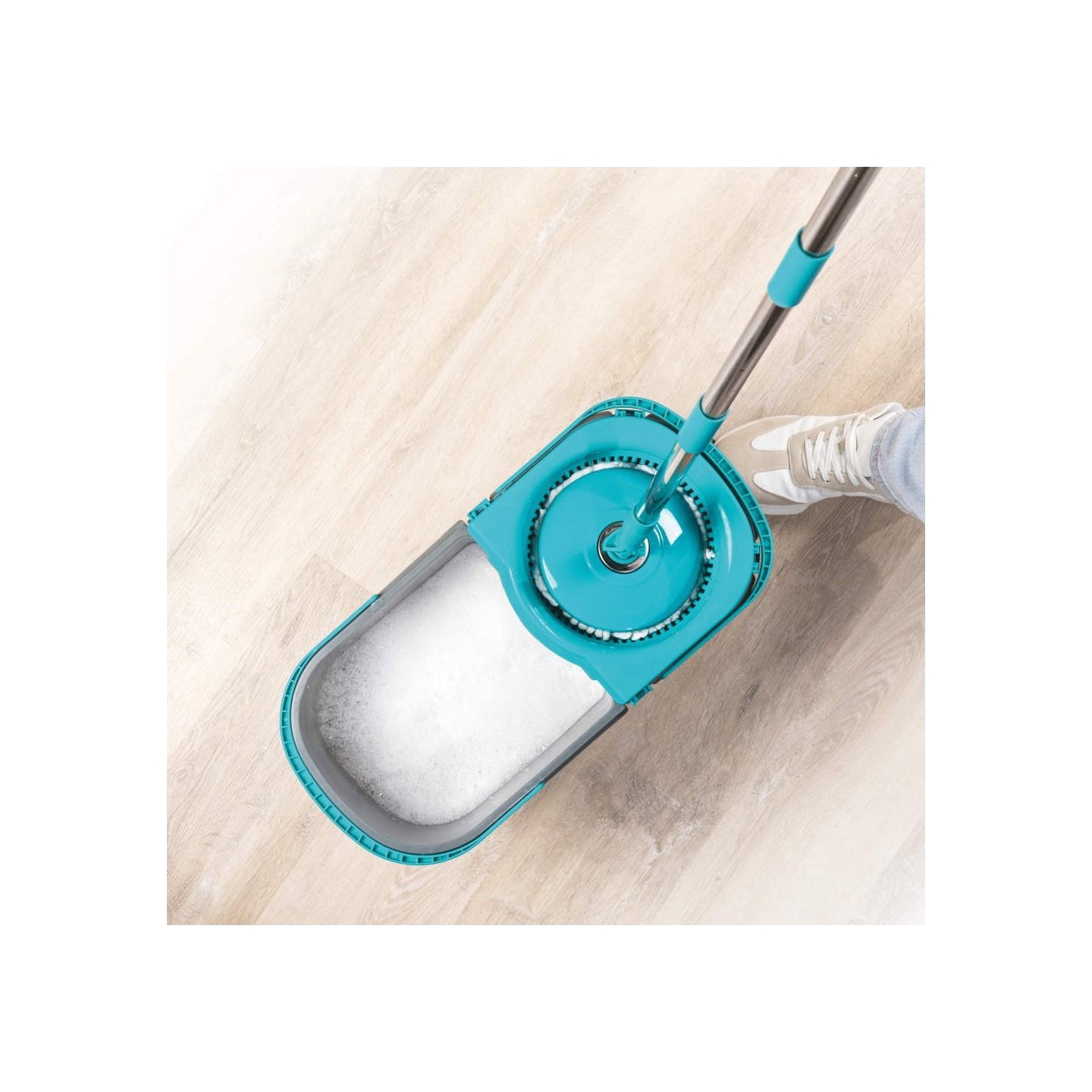 Beldray LA00000006UFEU7 Anti-bac Dual Comaprtment Spin Mop & Refill Head