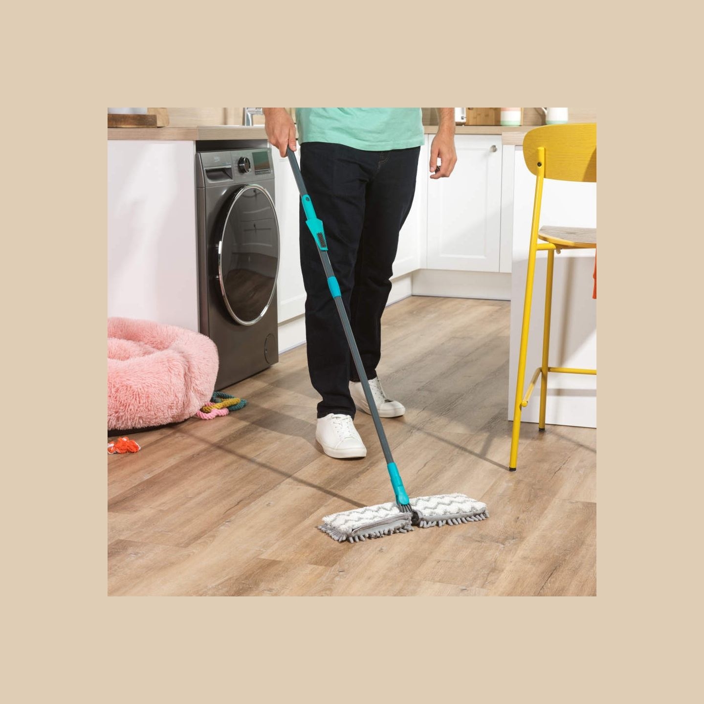 Beldray LA00000044UFEU7  Anti-bac Telescopic Double-Sided Flat Mop