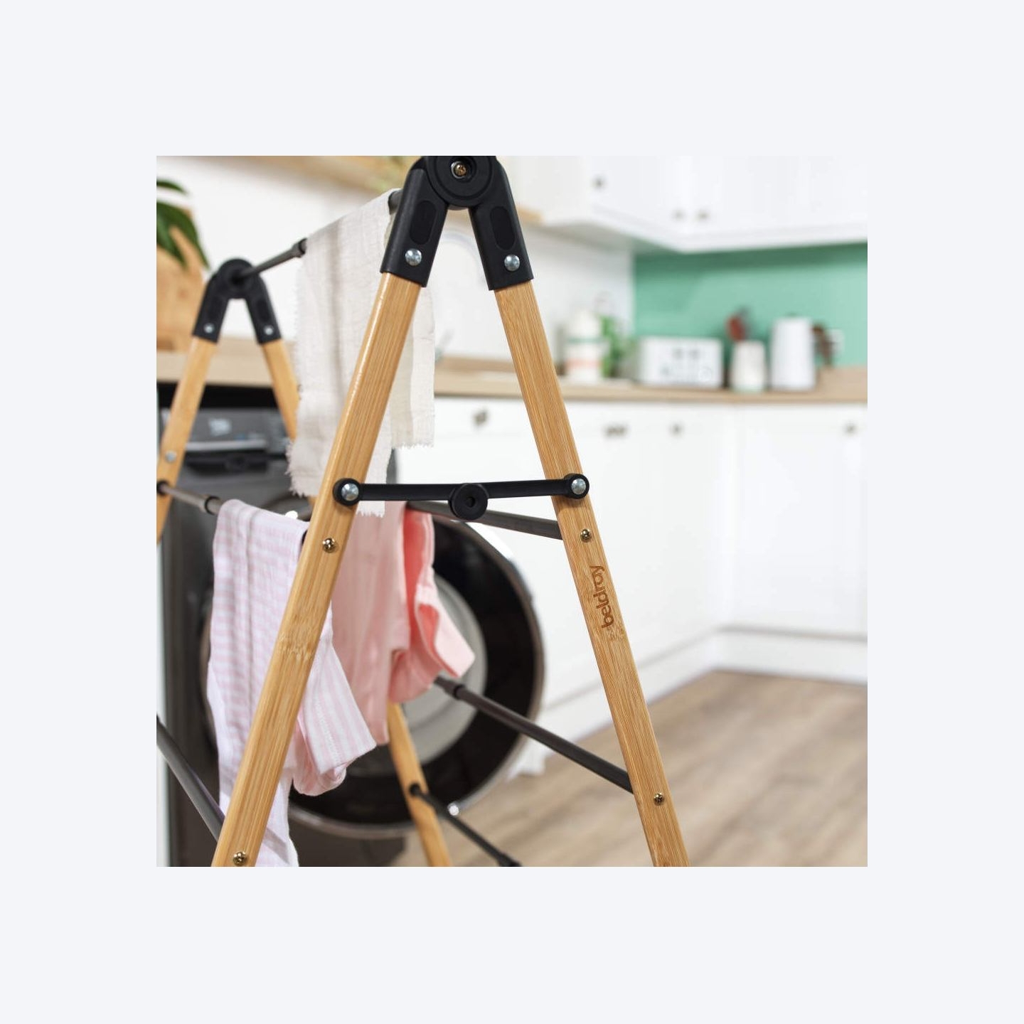 Beldray LA00000051EU7  Bamboo Clothes Airer