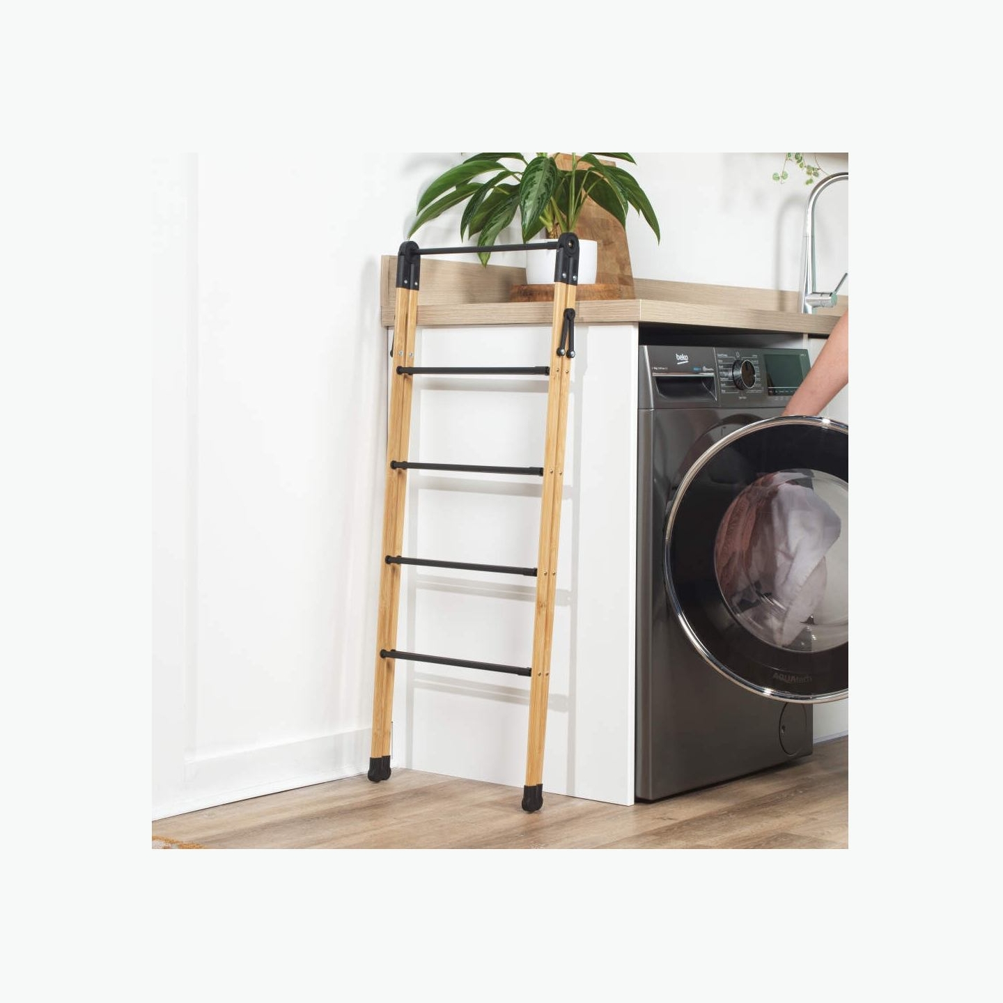 Beldray LA00000051EU7  Bamboo Clothes Airer