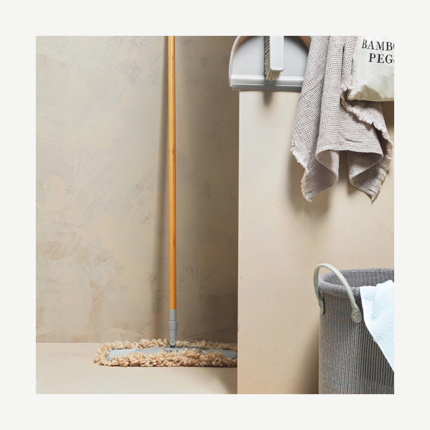 Salter LASAL71441WPK6EU7 WARM FLUFFY FLAT MOP - GREY - FSC 100%