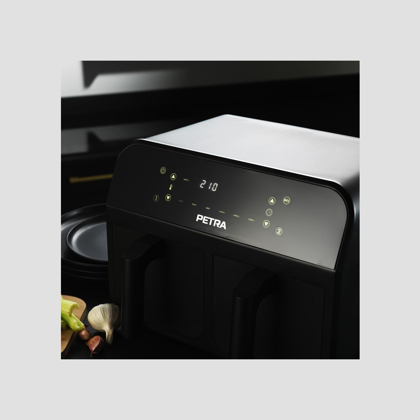 Petra PT4750BLKVDEEU7 Dual Air Black 3,7L