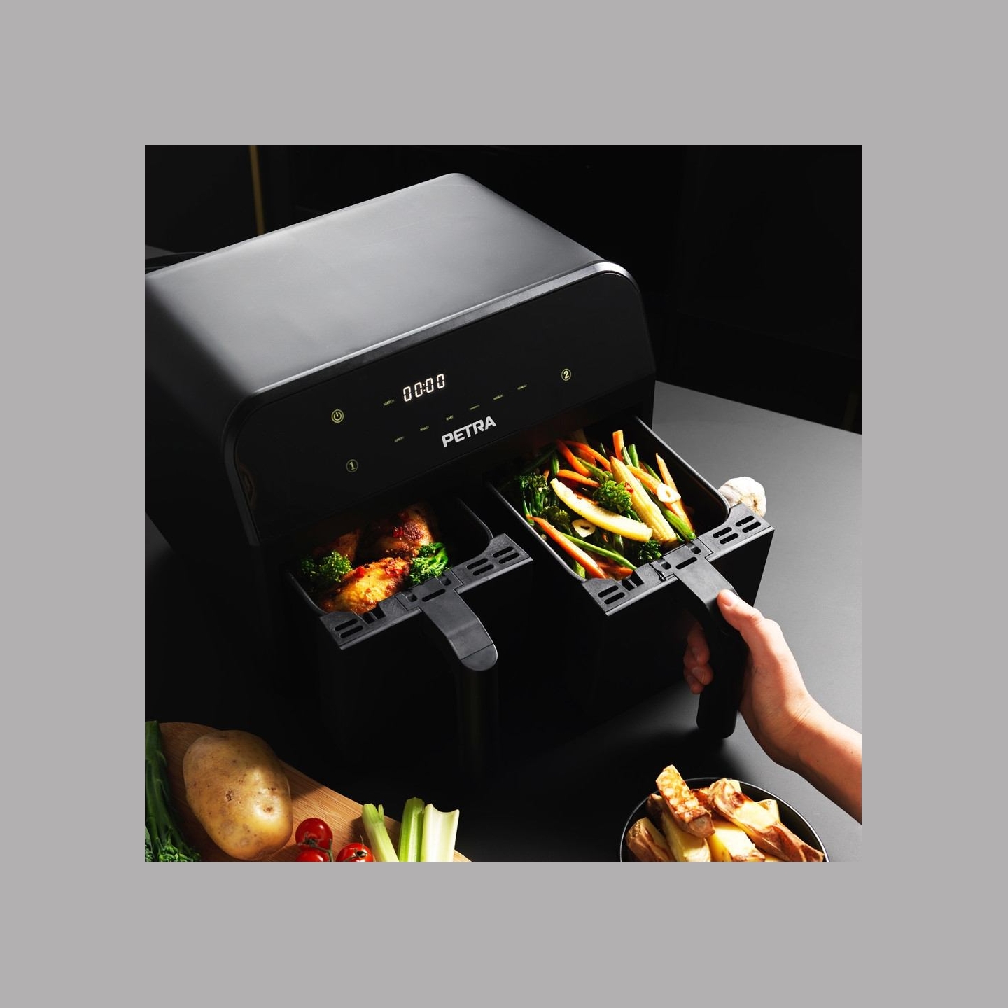Petra PT4750BLKVDEEU7 Dual Air Black 3,7L