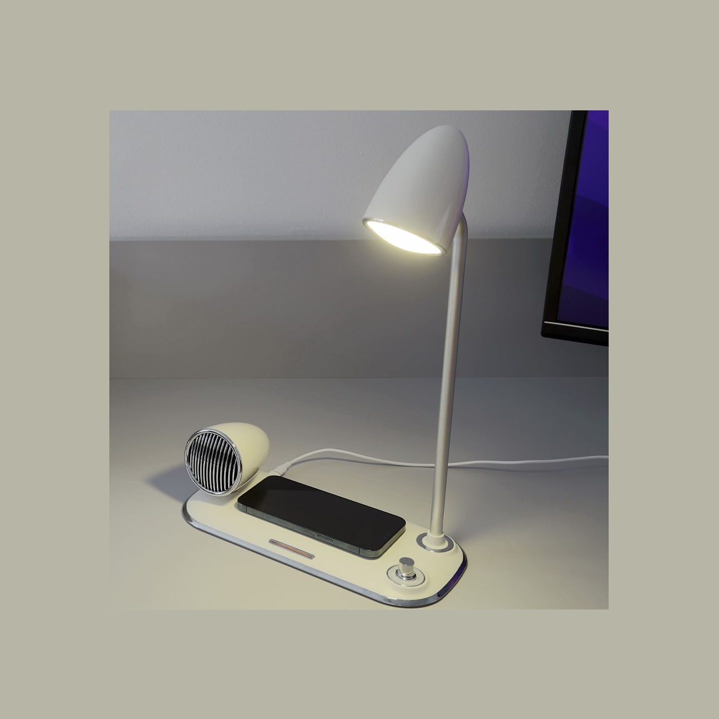 Tellur Nostalgia Wireless Desk Charger, Bluetooth Speaker, Desk Lamp white