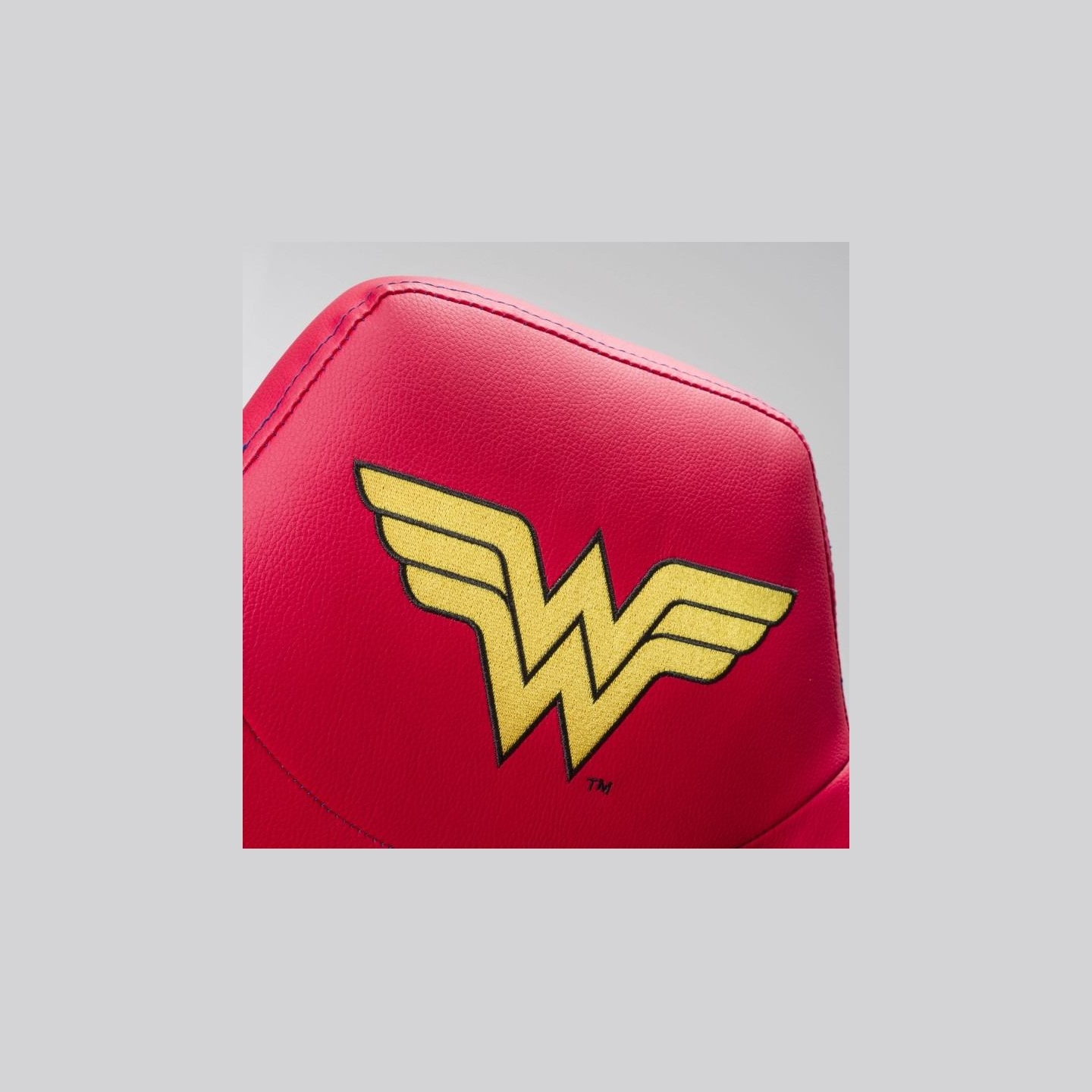 Subsonic Junior Gaming Seat Wonder Woman