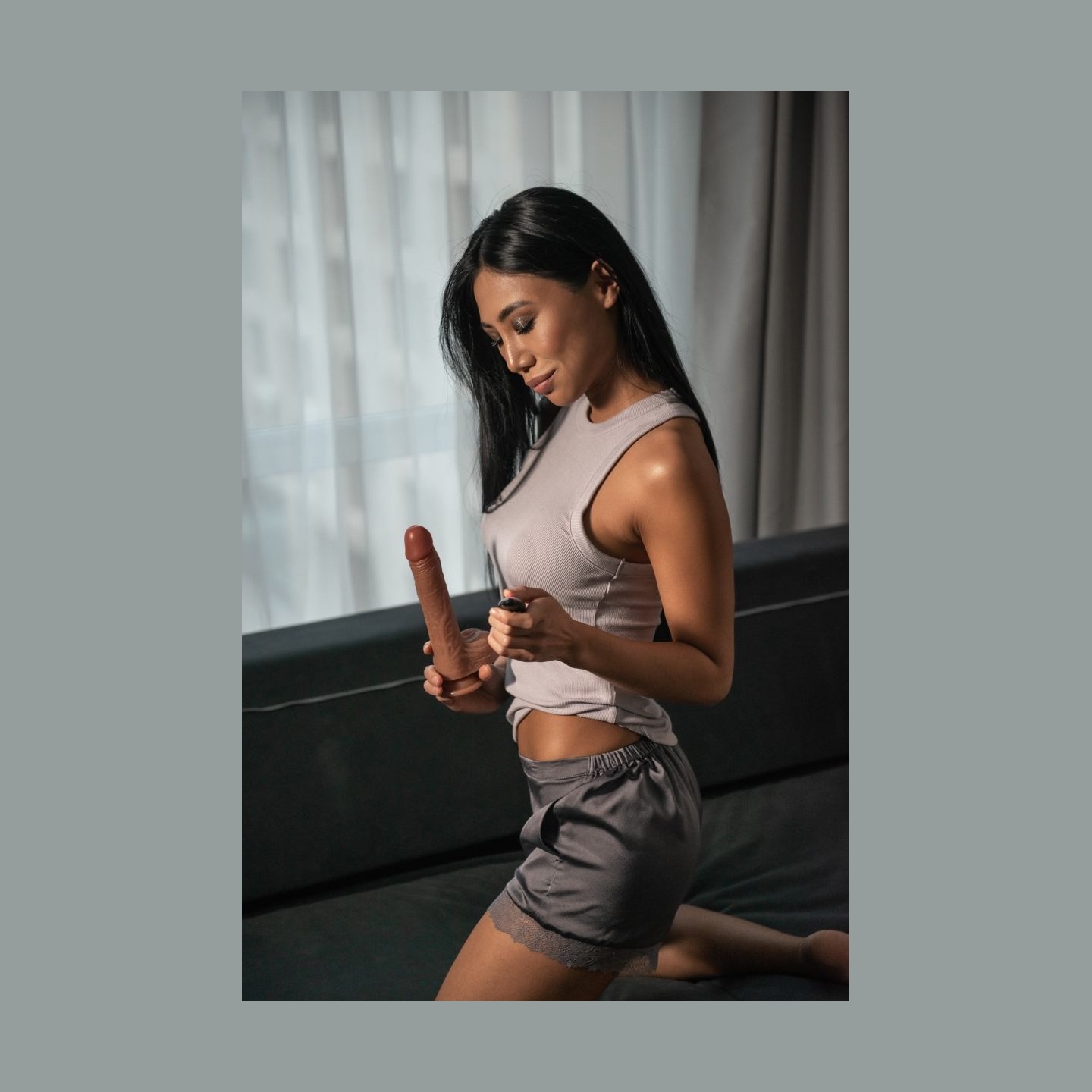 Erolab Gentleman #1 Virbating Dildo Flesh (CLV01f)