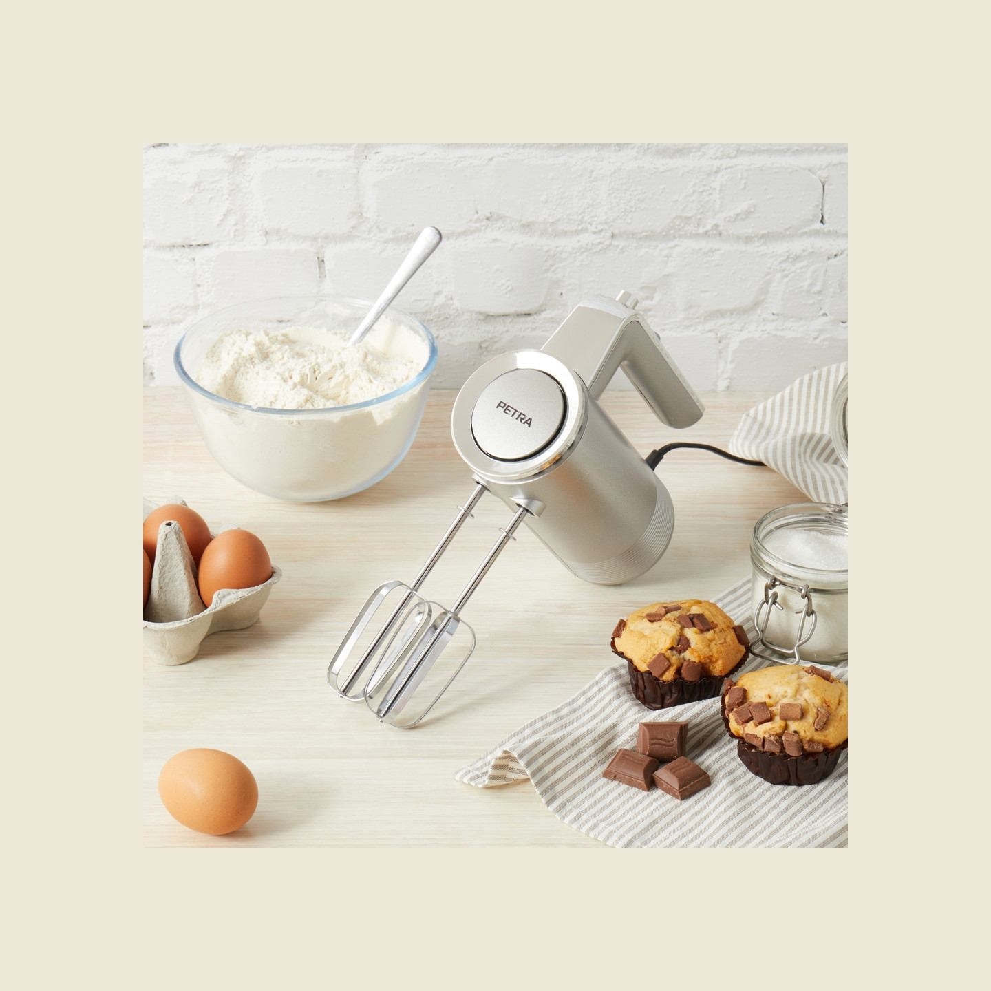 Petra PT5250VDEEU10 Easy Store Hand mixer
