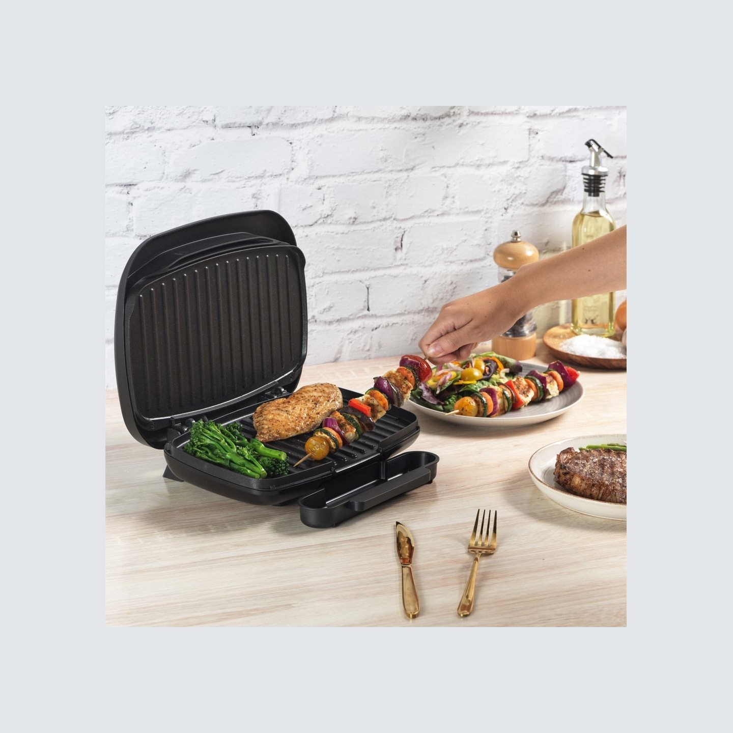 Petra PT4366MBLKVDE Health grill black