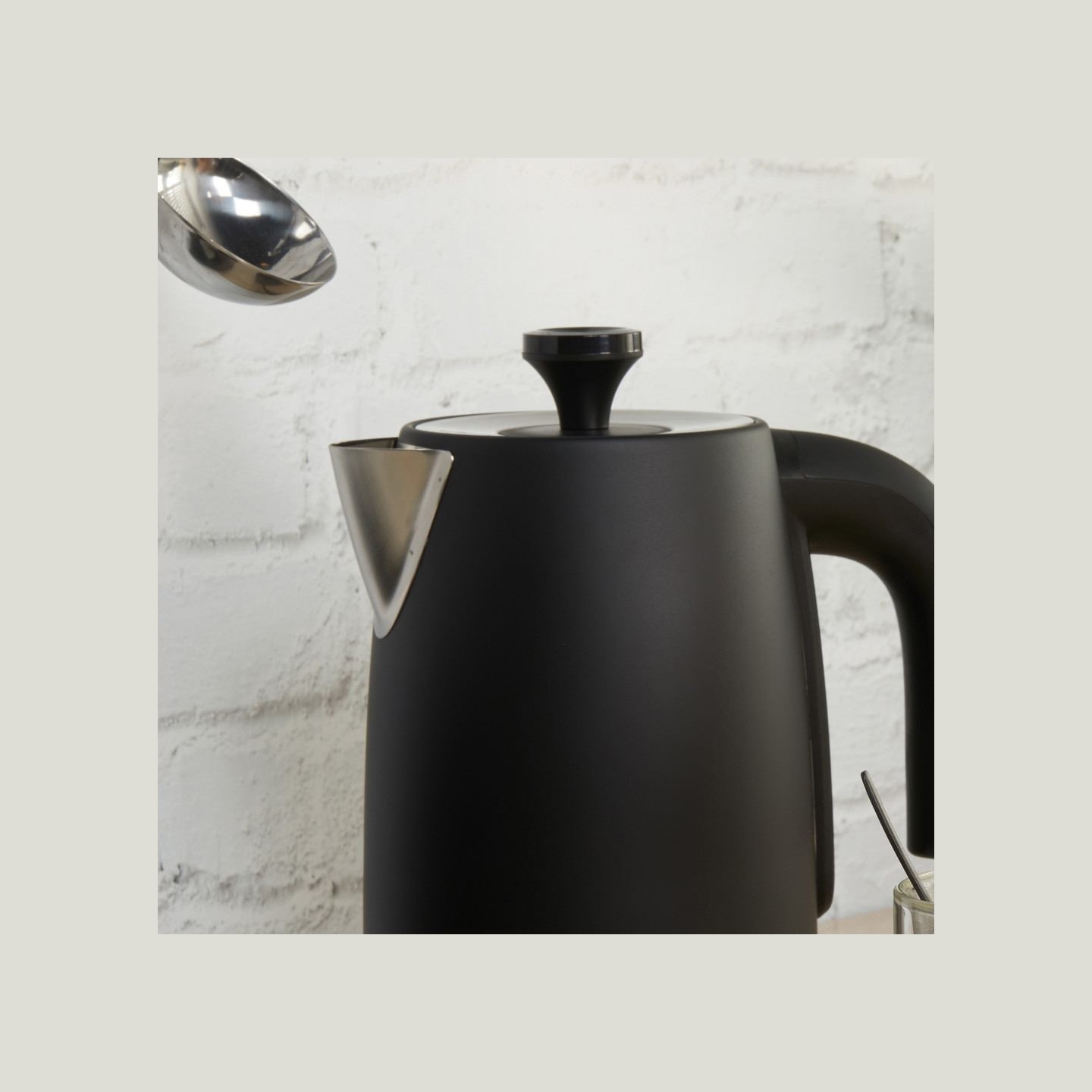 Petra PT5632MBLKVDE 3KW Kettle Matte Black