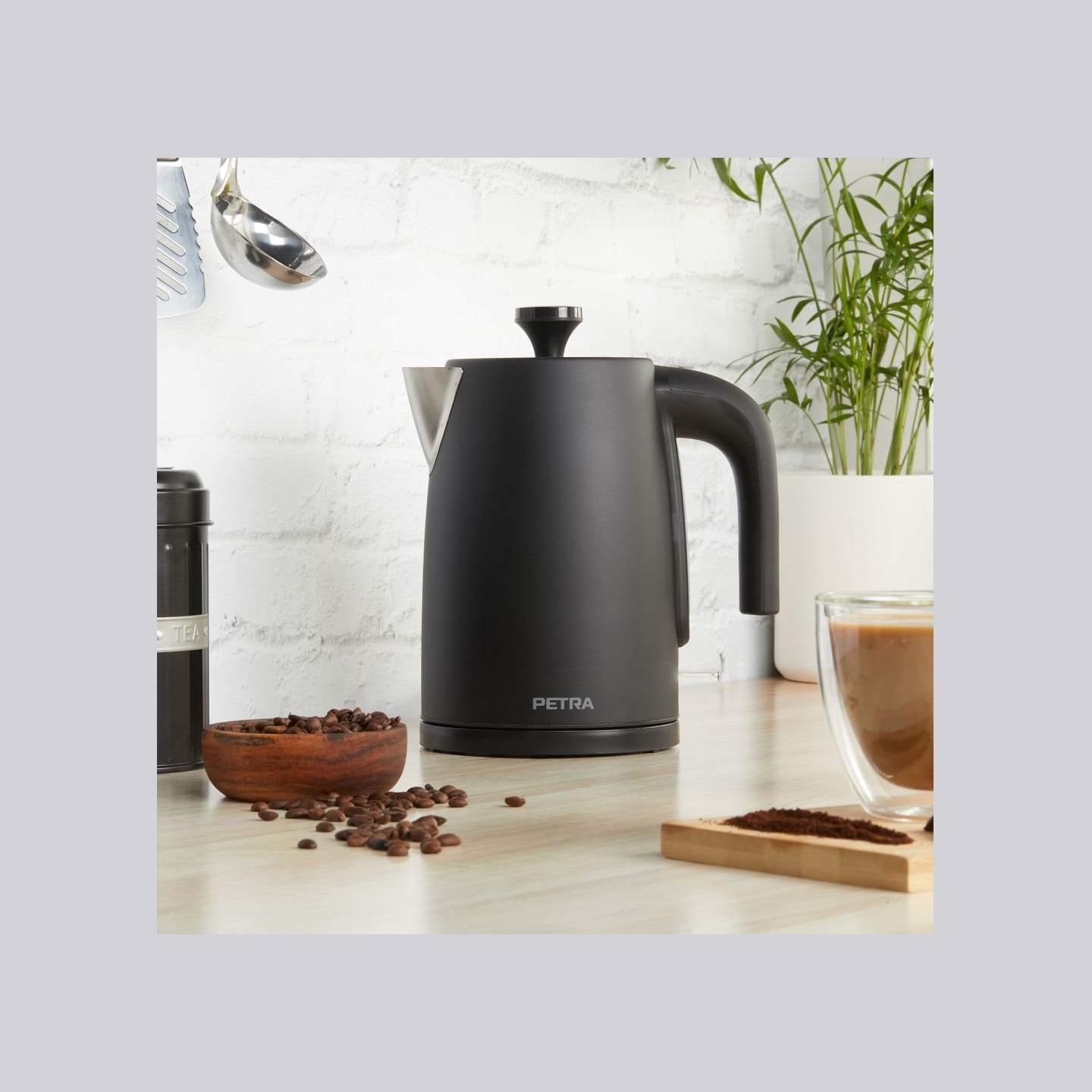 Petra PT5632MBLKVDE 3KW Kettle Matte Black