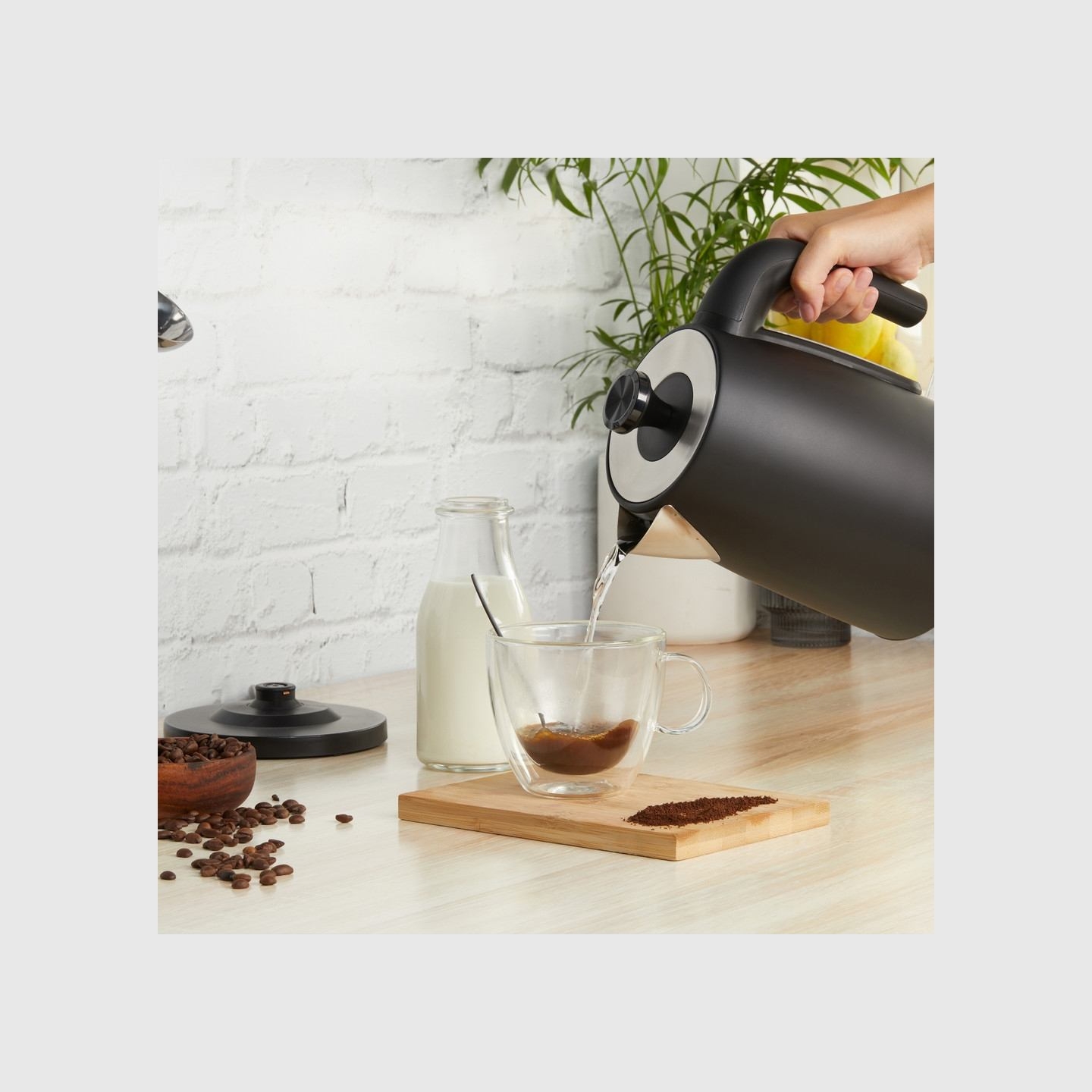 Petra PT5632MBLKVDE 3KW Kettle Matte Black
